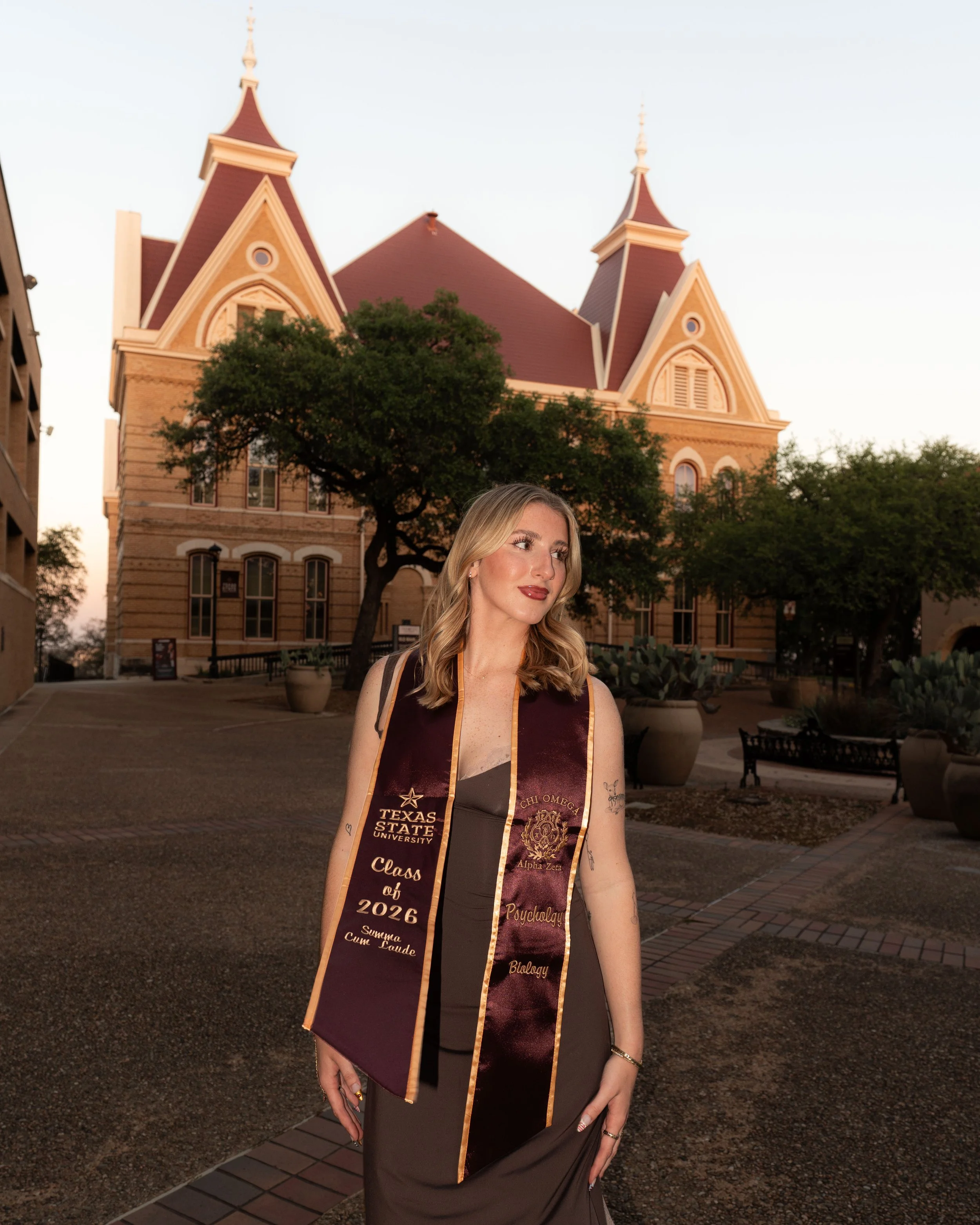 grads web 26-2.jpg