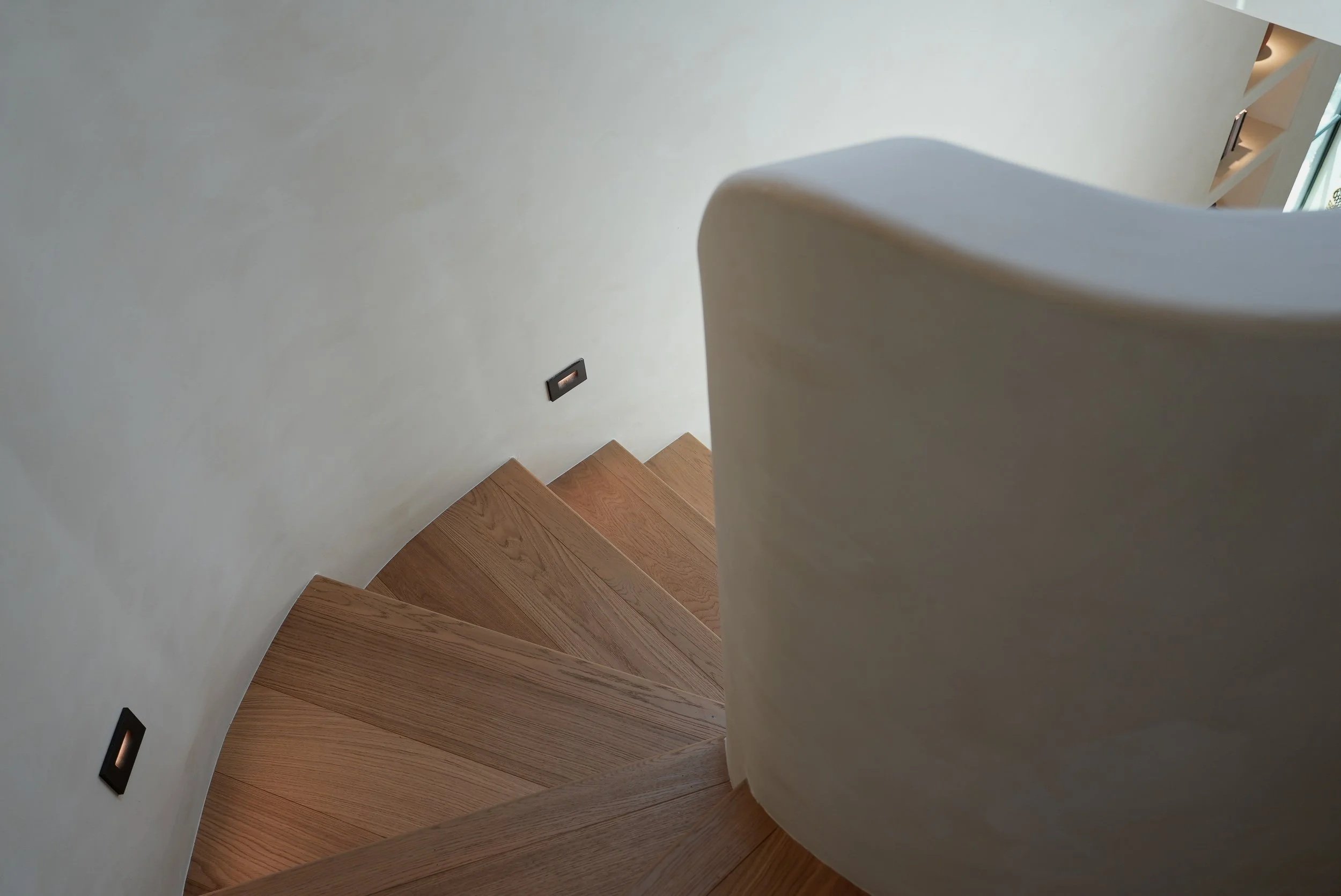 E1_01815.jpg