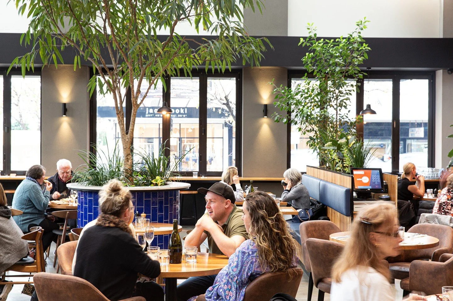 Looking for a present that&rsquo;s guaranteed to make someone smile? A Brown Cow gift card is your answer. ⁠
⁠
Give the gift of a night out with great food and drinks, a lazy weekend brunch, or a sunny lunch with a loved one! And with our new mezzani