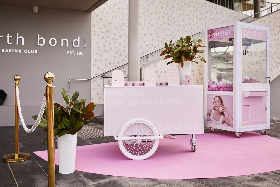 🌸 Bouncy &amp; Firm 🌸

@laneige_anz making the most of the forecourt! 🩷