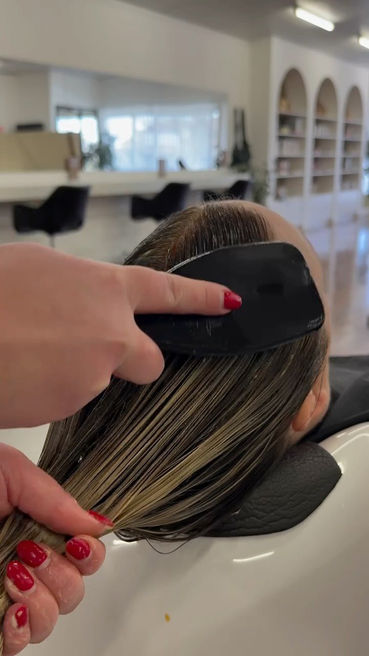Care in every detail ๐ค๐
#riverlandhairdresser #studiogracie