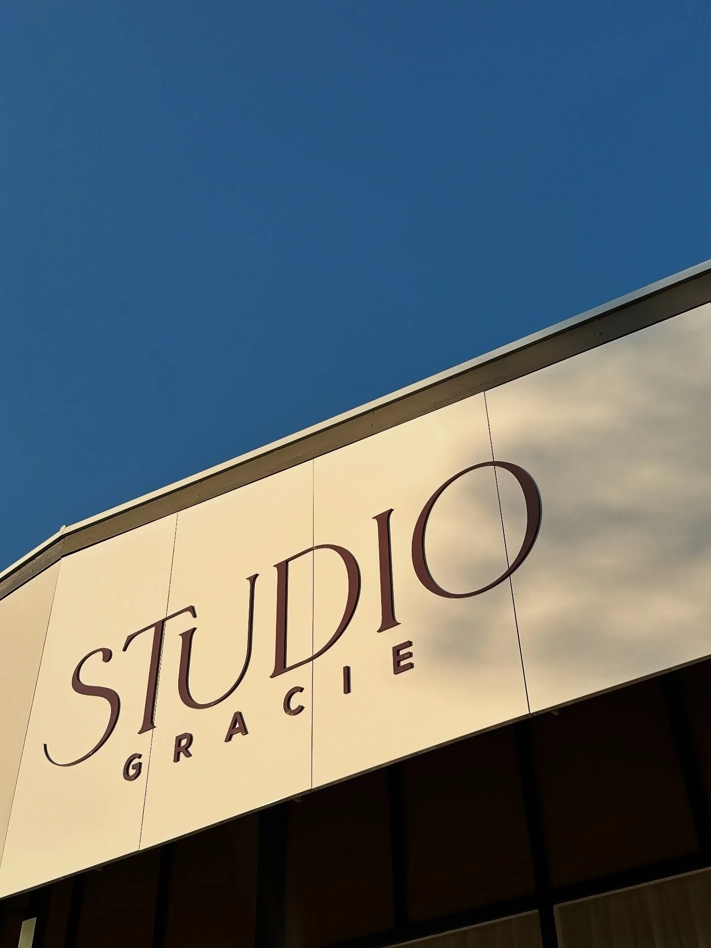 STUDIO GRACIE IS 1 π₯Ήπ₯Ήπ₯Ή
Could not have wished for a better first year β¨ I am beyond grateful for the endless love, support, and every single guest who has walked through our doors ππ
Here’s to many more years of creating beautiful hair, c