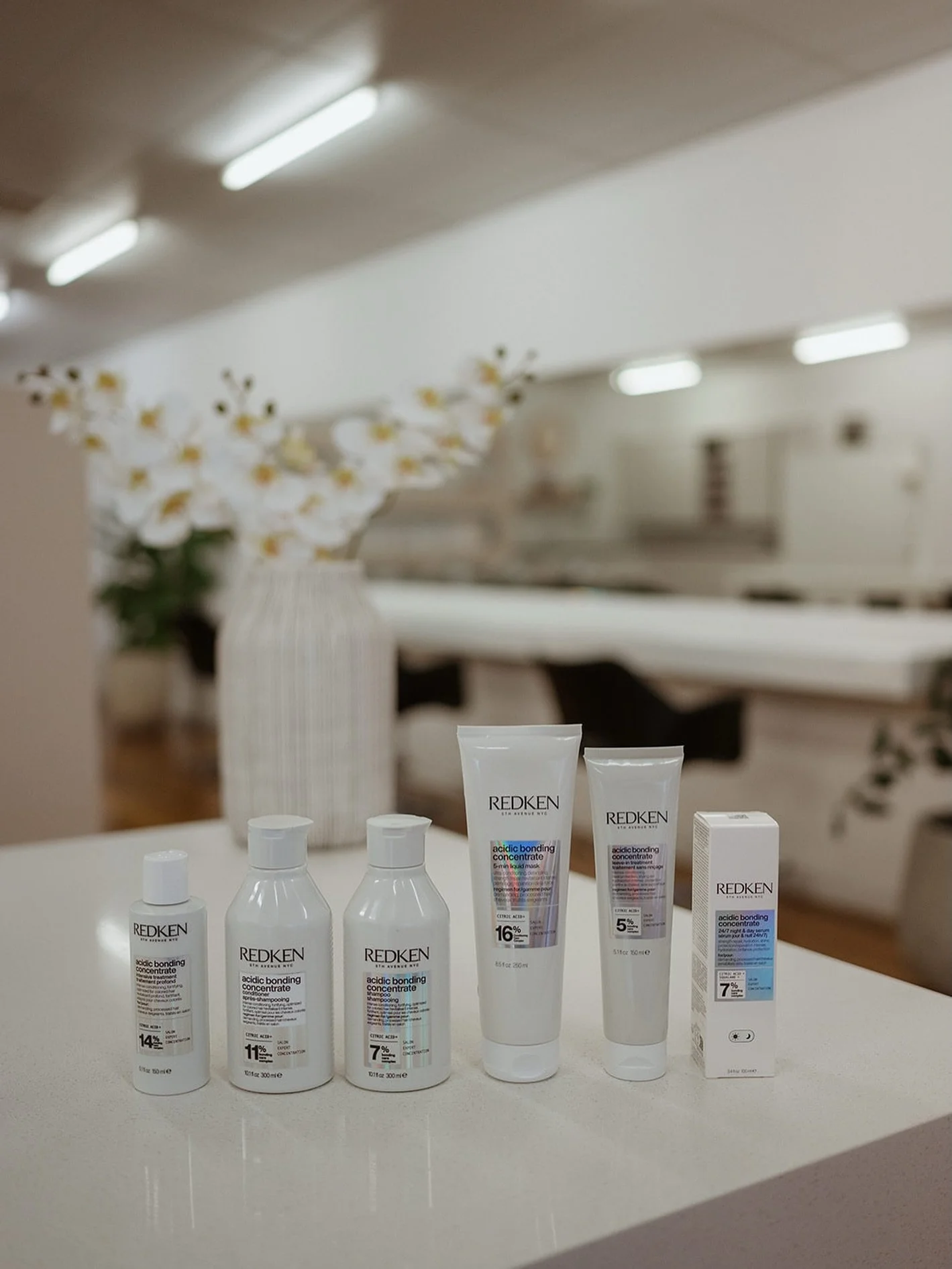 our ALL TIME FAVOURITE range 🙌🏼🙌🏼 

@redkenpro_anz acidic bonding range!! You can not go wrong