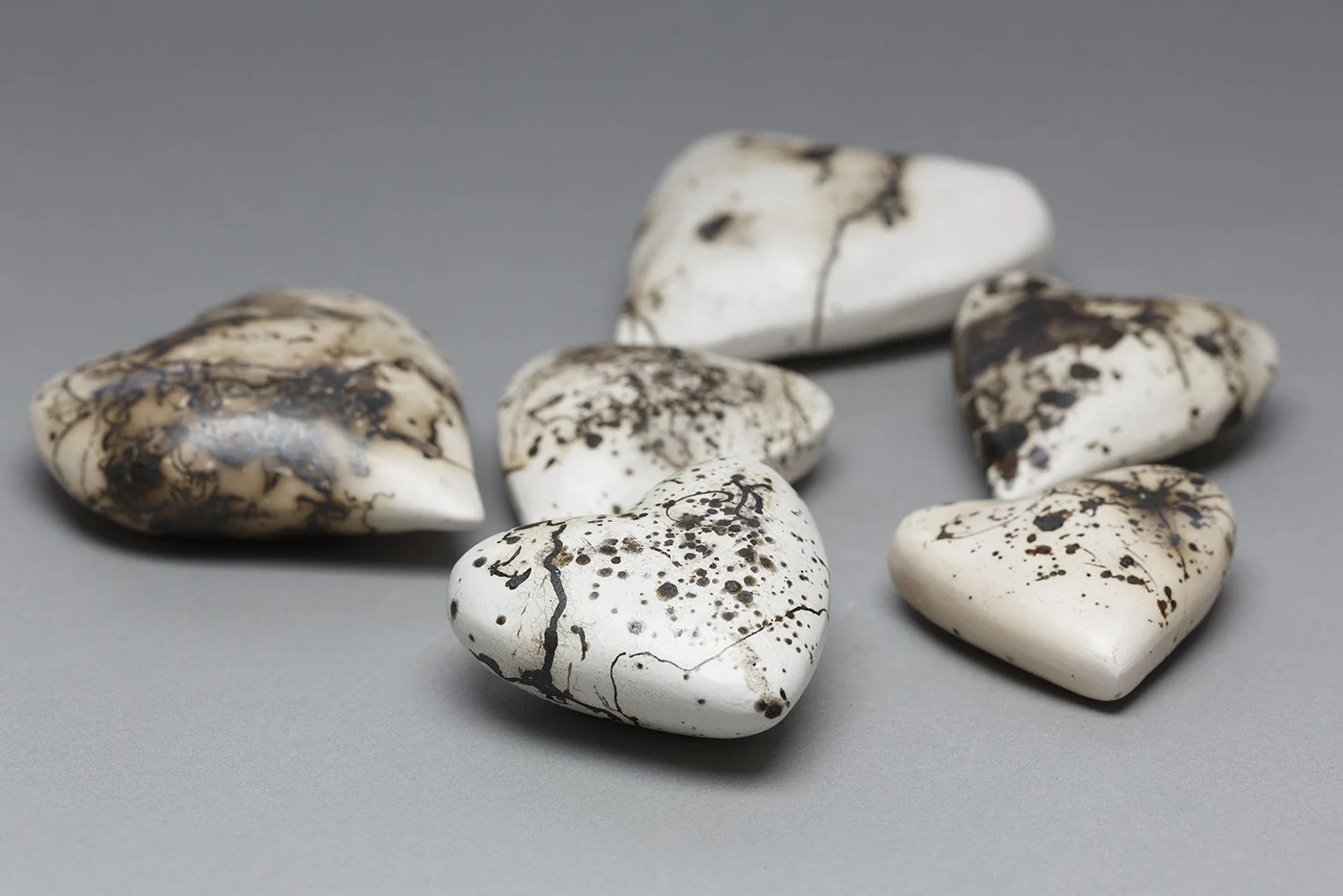 20241003-_52A6022-RAKU HEARTS LR.jpg