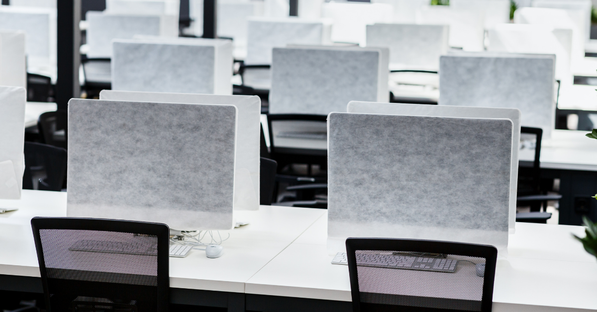 Klantcontact: haal je kennis in huis of besteed je het uit?