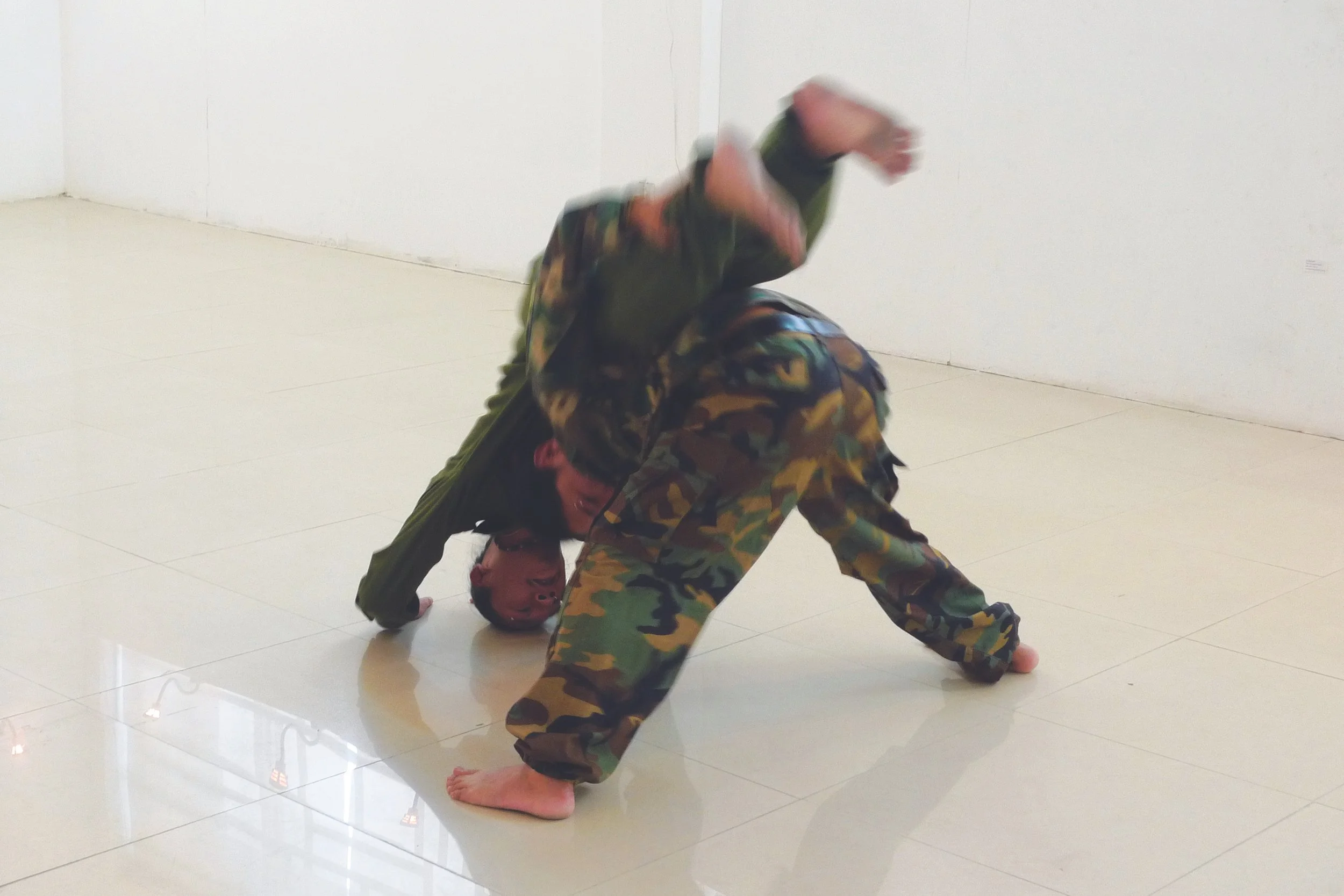 COL 2.jpg