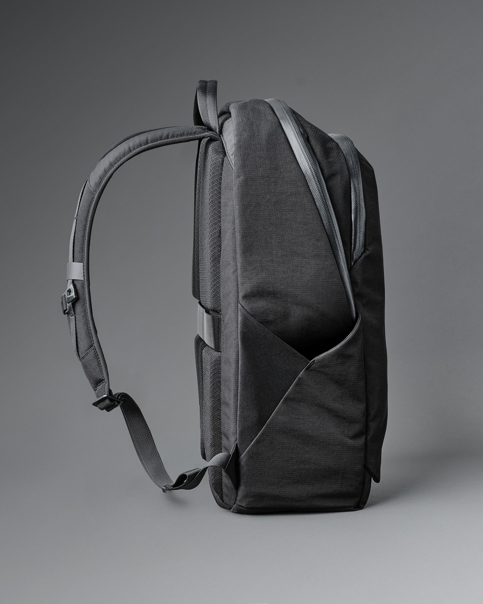 BRAVO BACKPACK SIDE 2.jpg
