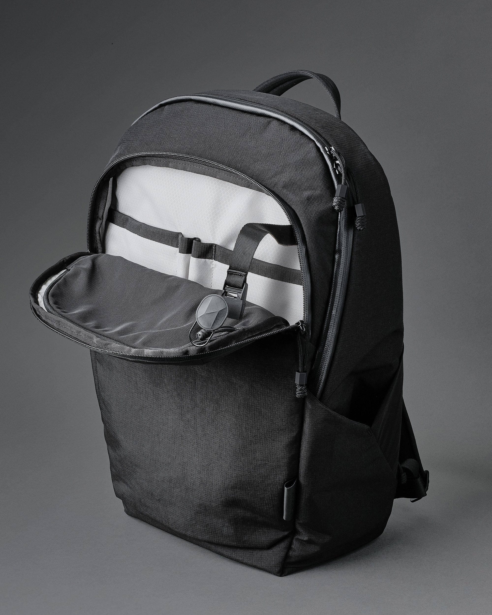 BRAVO BACKPACK OPEN KEY TETHER.jpg