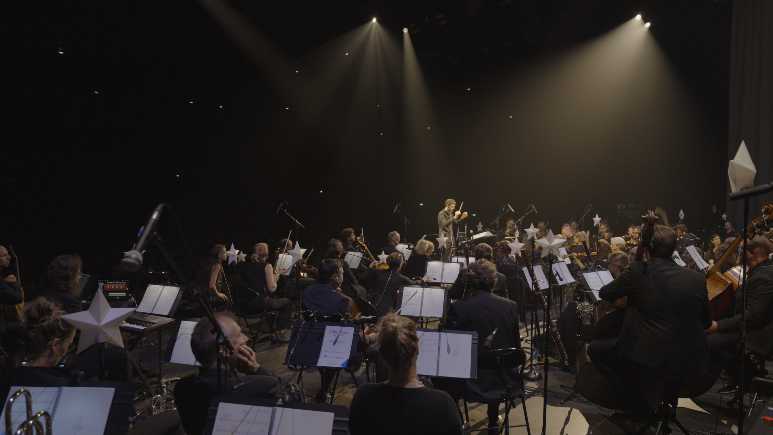 SELEC IMG.00_02_38_12.Still008.png