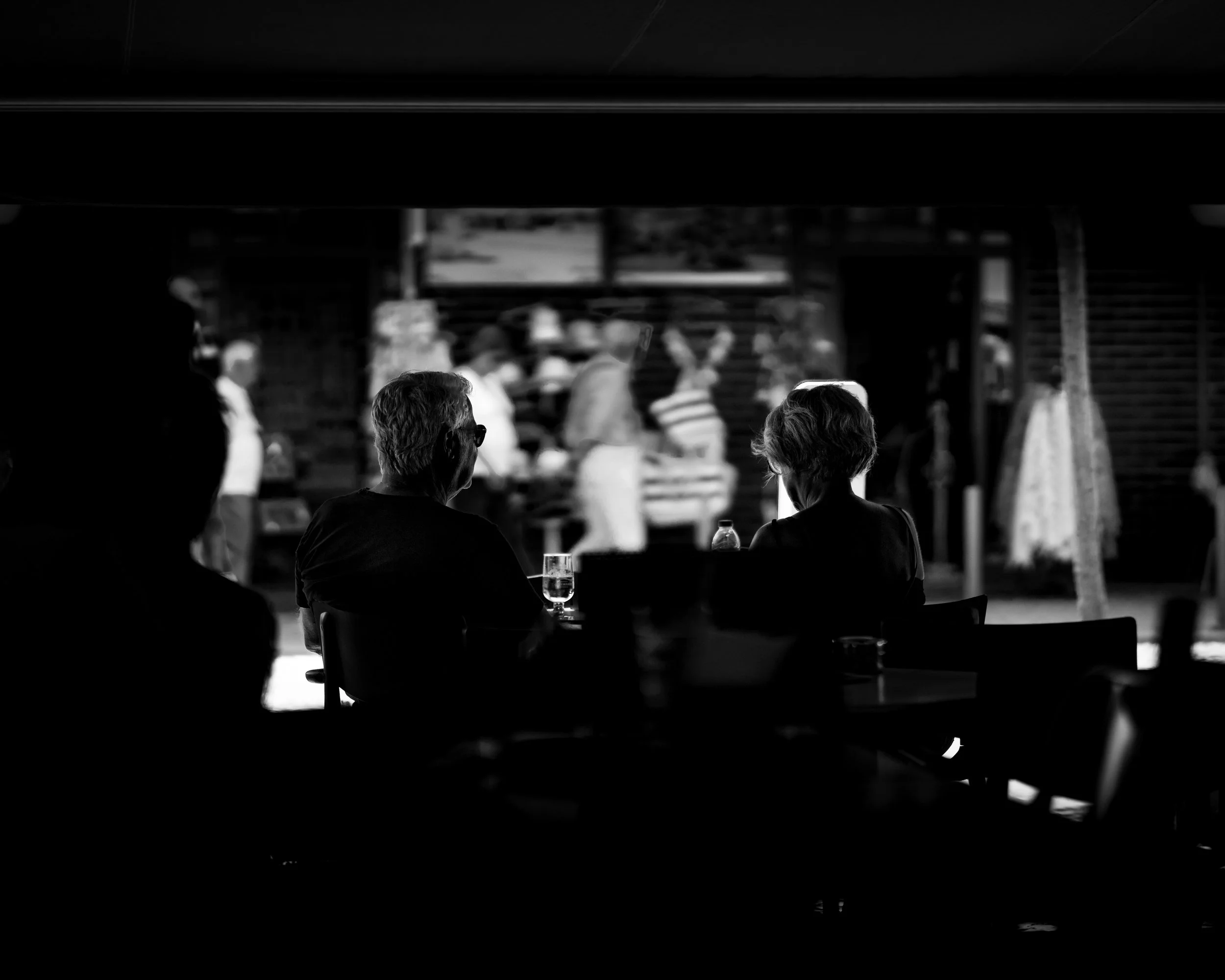 Couple Portugal B&W 2023.jpg
