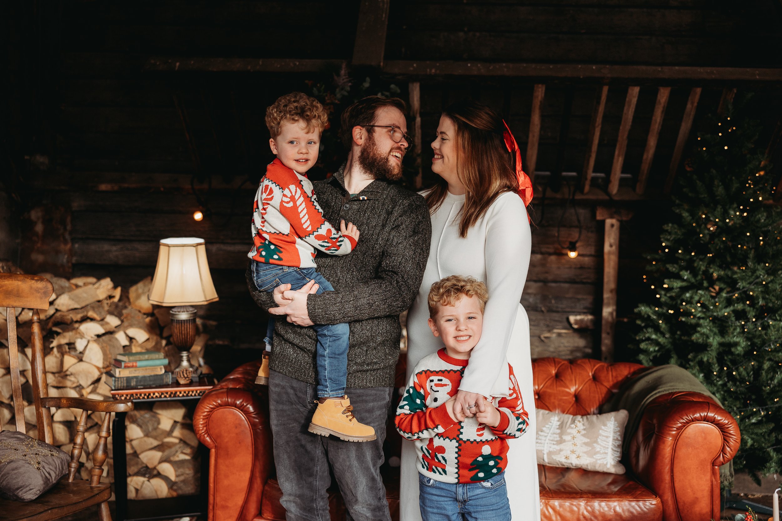 BeccaCXmasMini24-43.jpg