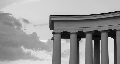 Compétence accessoire du Tribunal judiciaire en matière de loyers commerciaux