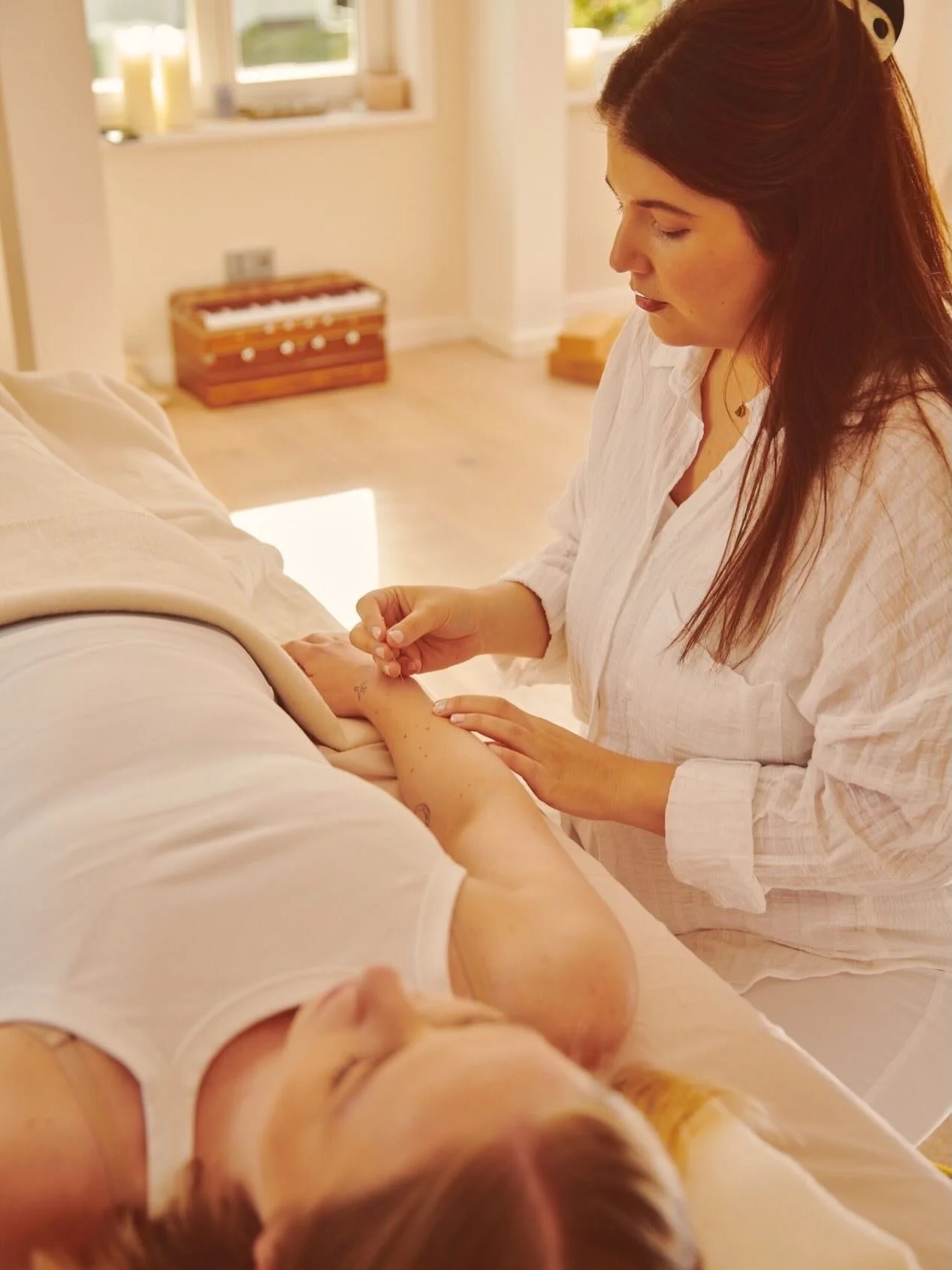 🌿 Buche jetzt deinen Termin in unserer Naturheilpraxis &ndash; individuelle Behandlung nach den Prinzipien der Traditionellen Chinesischen Medizin (TCM) 🌿

In unserer Praxis verbinden wir das jahrtausendealte Wissen der Traditionellen Chinesischen 