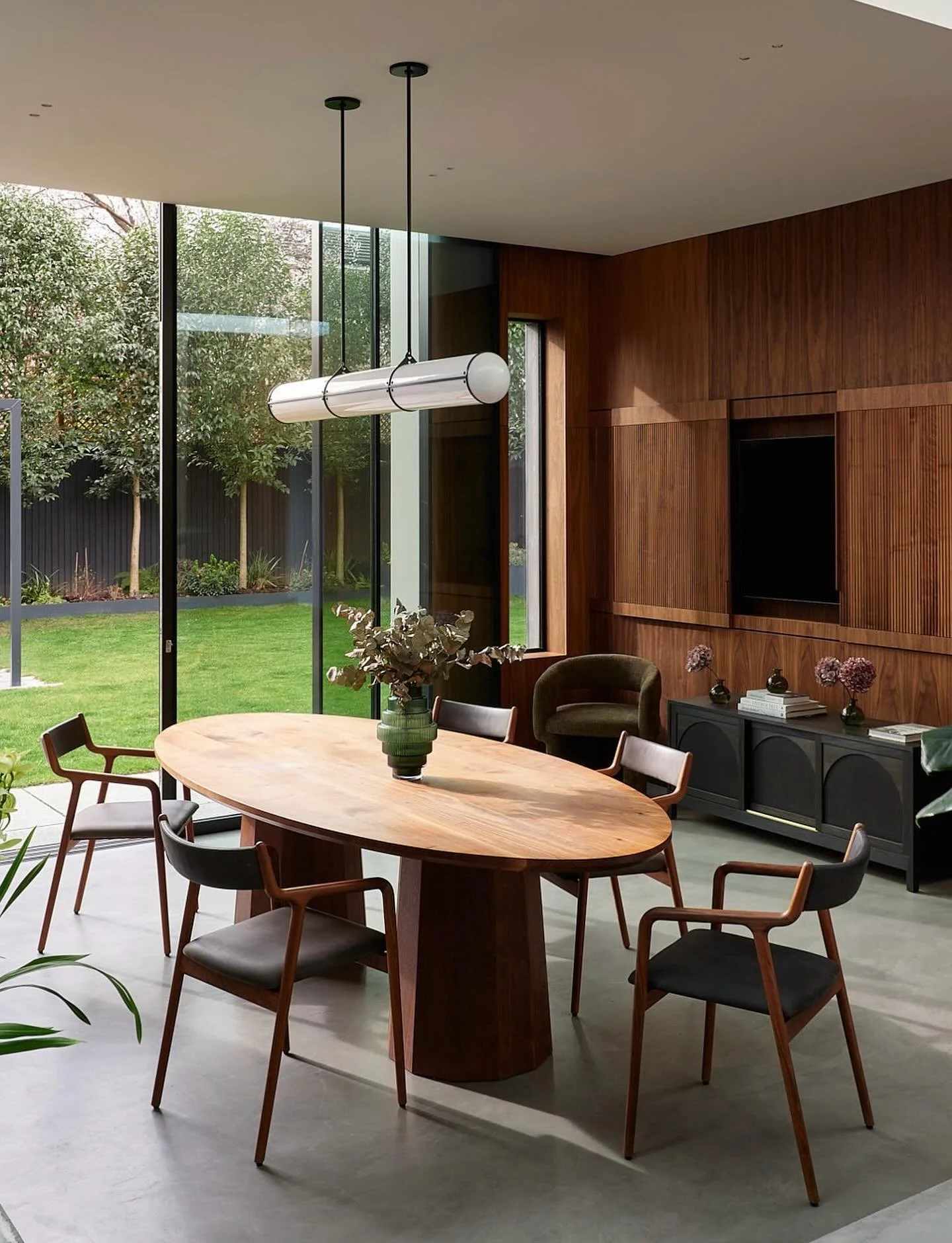 We’re thrilled to be working with Maxlight, the pioneering architectural glazing brand, on their public relations strategy as they prepare to announce an exciting new chapter in September.
As the industry ‘go-to’ for architects, de