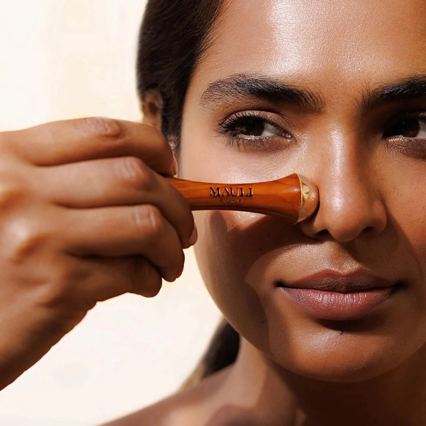 We are delighted to announce that Le Grey is now managing the PR and communications strategy for Mauli Rituals.
Rooted in the wisdom of Ayurveda, Mauli Rituals craft pure, plant-based remedies honouring time-honoured Indian traditions with a modern