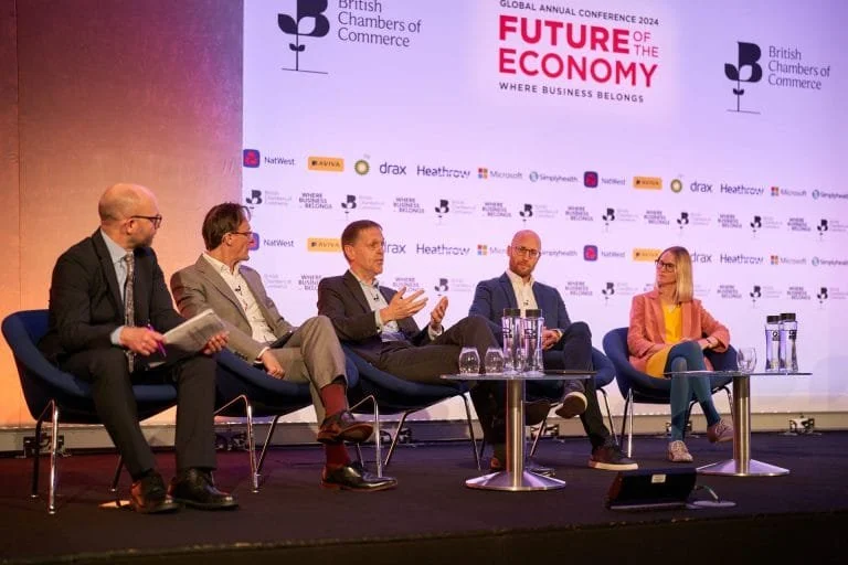 Oranssi project: studio shed