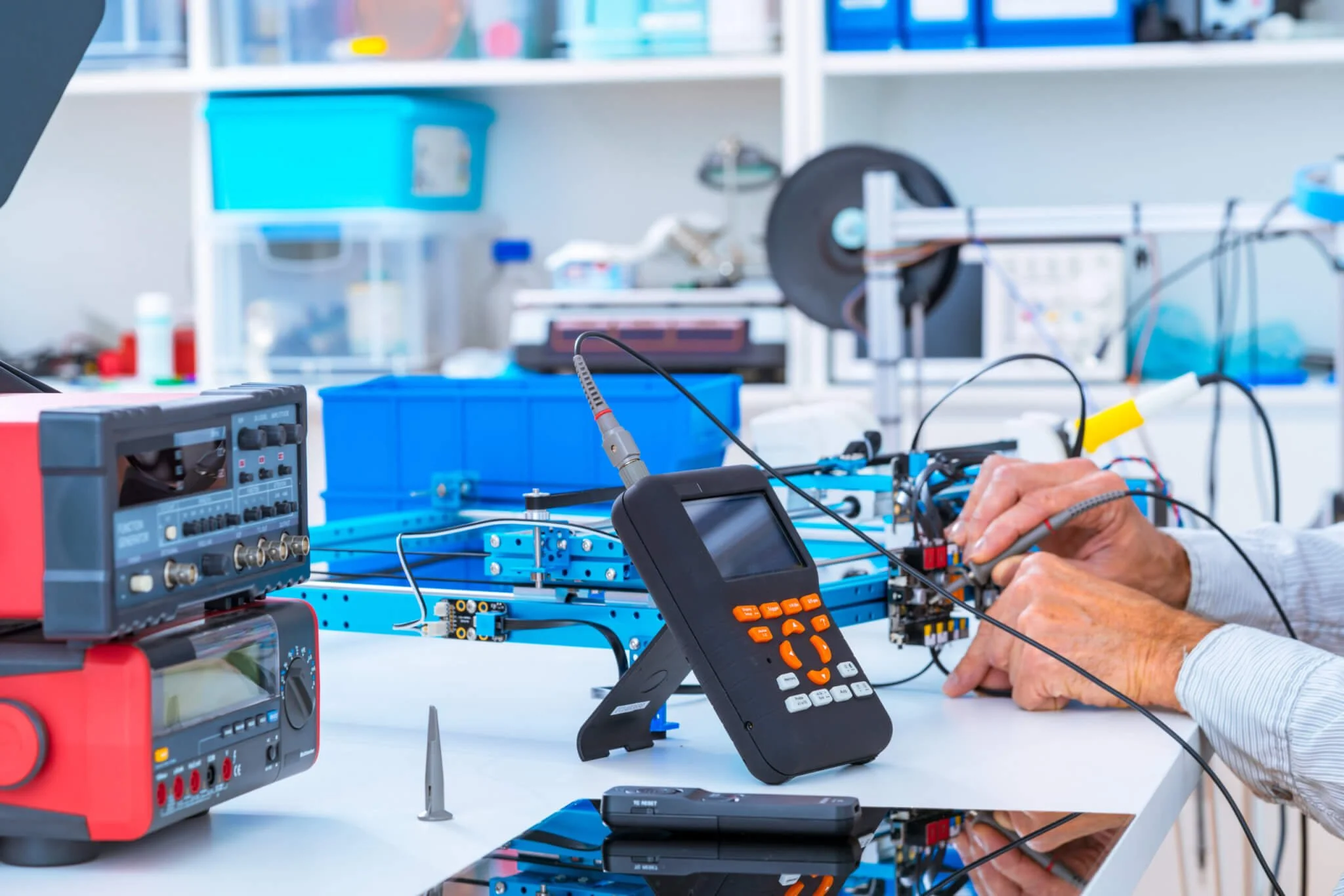 Calibration Made Easy: 7 Questions for Choosing the Right Lab for Test & Measurement Equipment