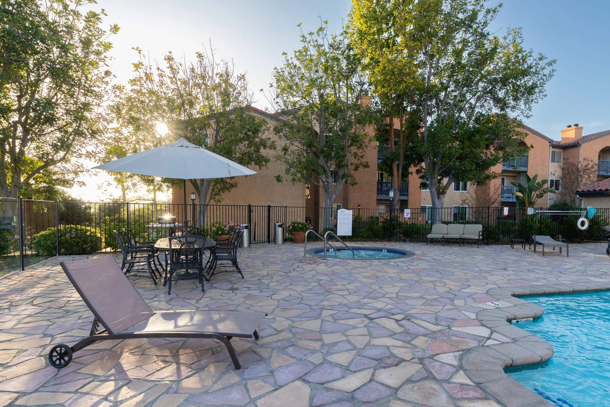 7160 SHORELINE Nancy Exteriors-11.jpg