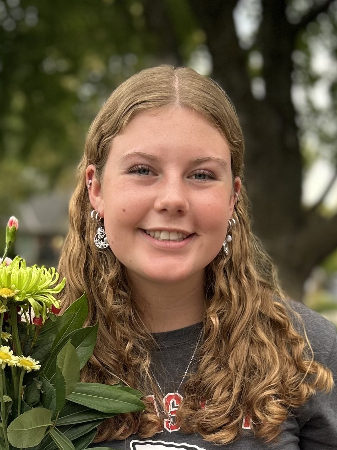   Don & Pamela Davison Elementary Education Scholarship  Avery Foster Oak Park High School