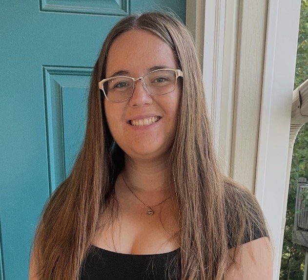   Gladstone Rotary Club Scholarship  Olivia Banuelos-Angulo Oak Park High School