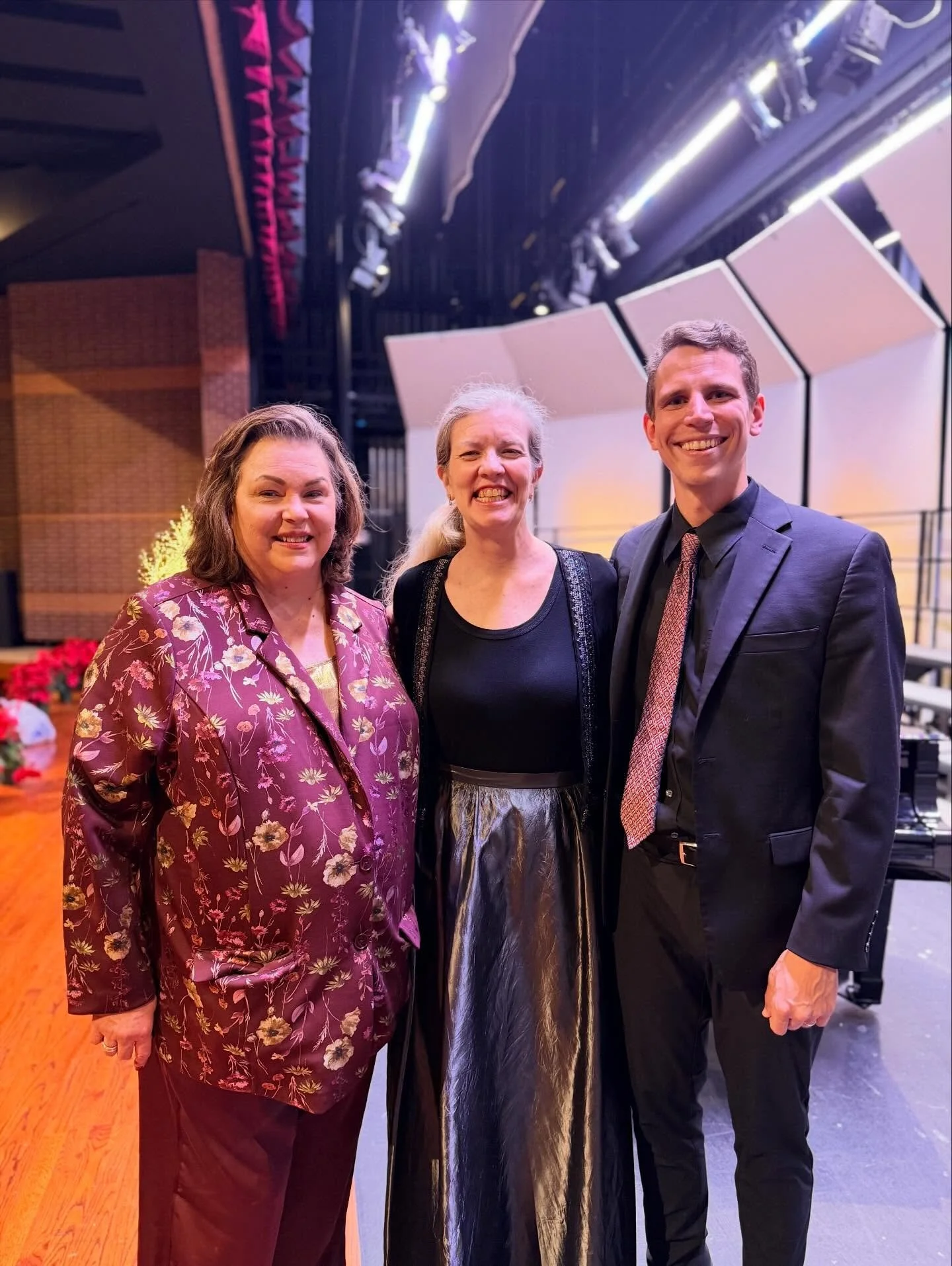 Finally remembered to get a picture after the concert! Thank you to our singers for lovely singing. Audience: you rocked!!!