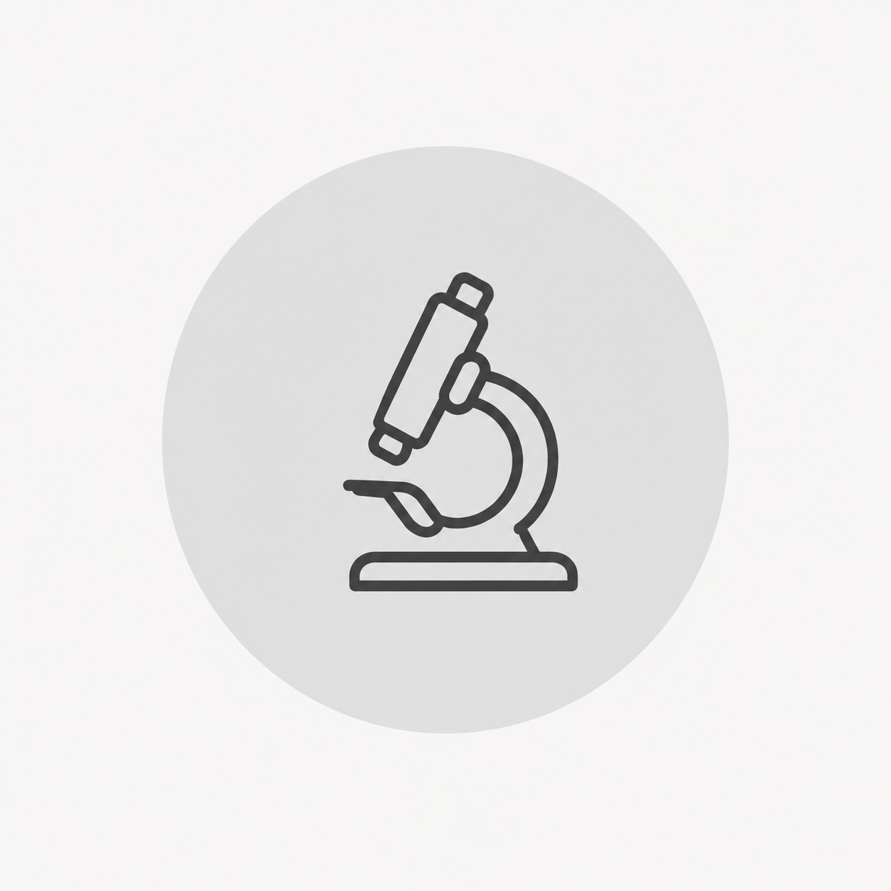 Line drawing of a microscope in a gray circle on a white background.