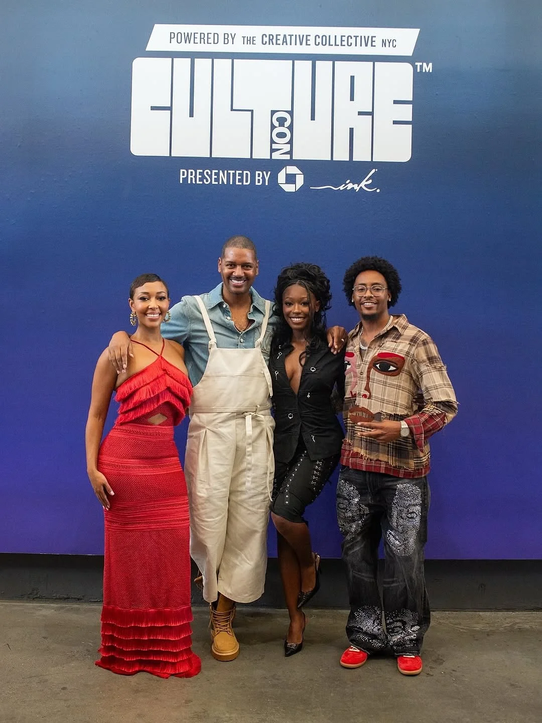 Culture Con Day one! 

@jodiektayl moderating the relationship red flags panel alongside @datingcoachanwar with @serenaapagee and @korde1ll 

@anthonysawyersmusic moderating the &ldquo;GameChangers&rdquo; panel with @vinopapi23 @qharris18 and @steelo