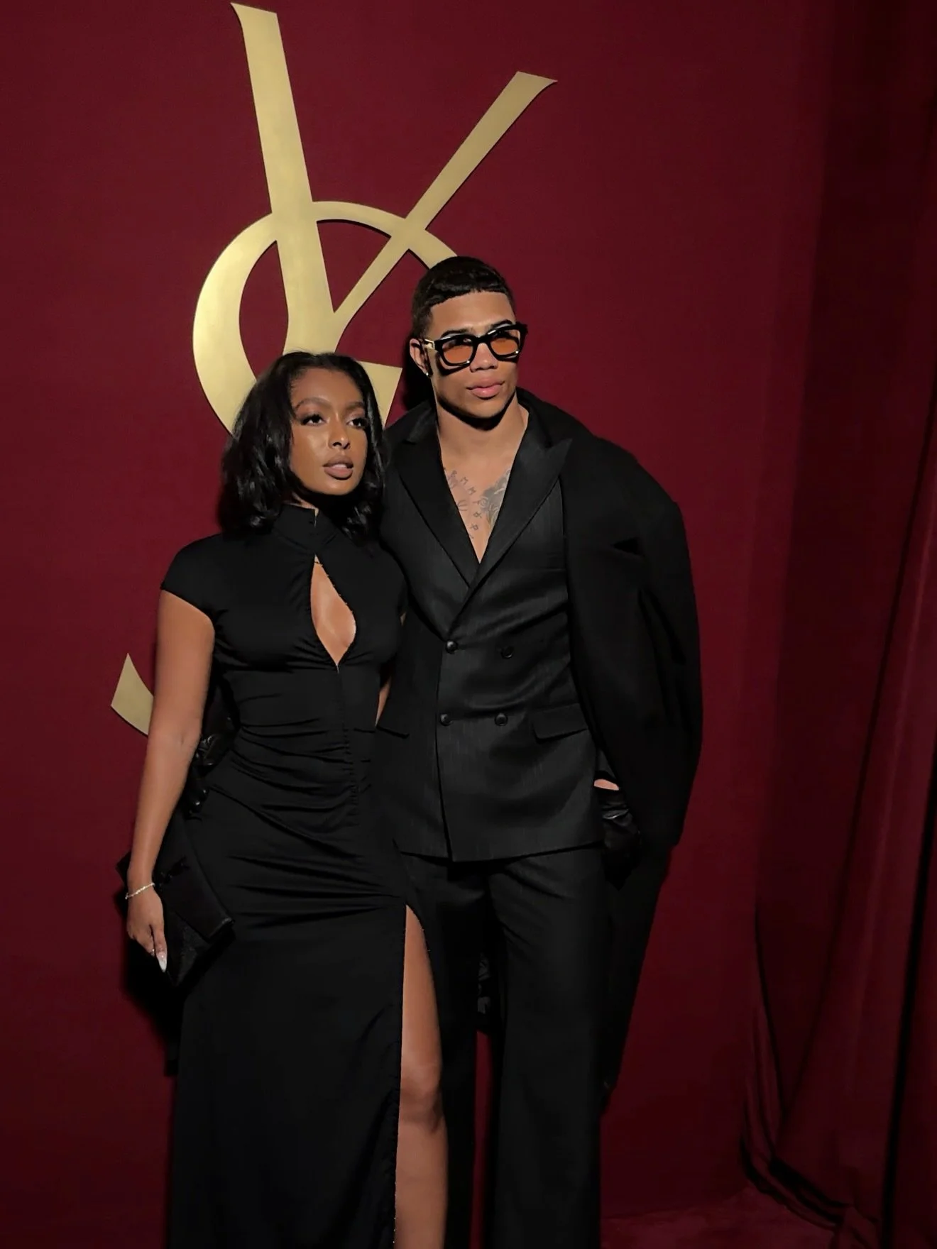 KG Takes NYFW

1. @jourdanriane and @itsjustinsanchez at the @ysl event 
2. @skylarmarshai photographed at the @fforme show
3. @pierrahh and @jeneenaylor FROWING at @sergiohudsoncollection 
4. @karenbritchick front row at @altuzarra 
5. @_dashlopez o