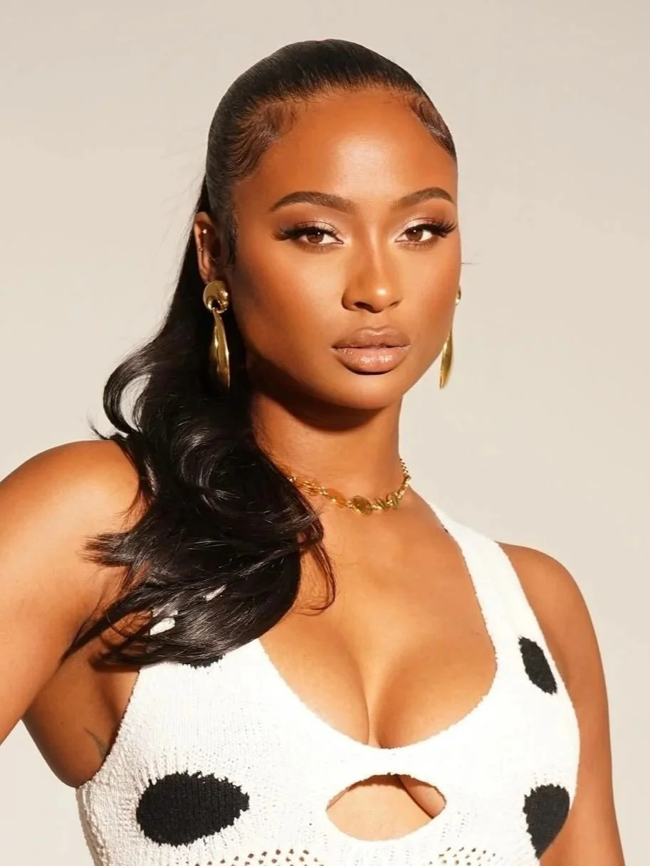 Kayla Nicole / @iamkaylanicole