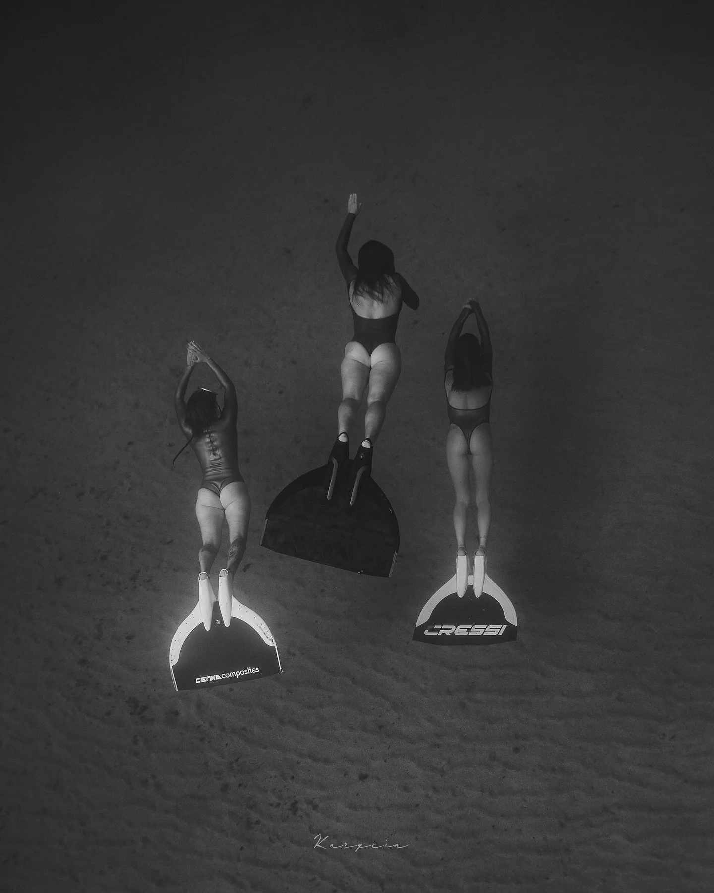 🌀 Que fortuna la m&iacute;a de contar con amigas que me siguen las locuras 

De la 1 a la 5, &iquest;cual ls gusta mas?

Team #monoaleta

📸 @kah_iglesias 

Gracias @laura_entremares @marta_freediver @alalunaseleveelombligoo