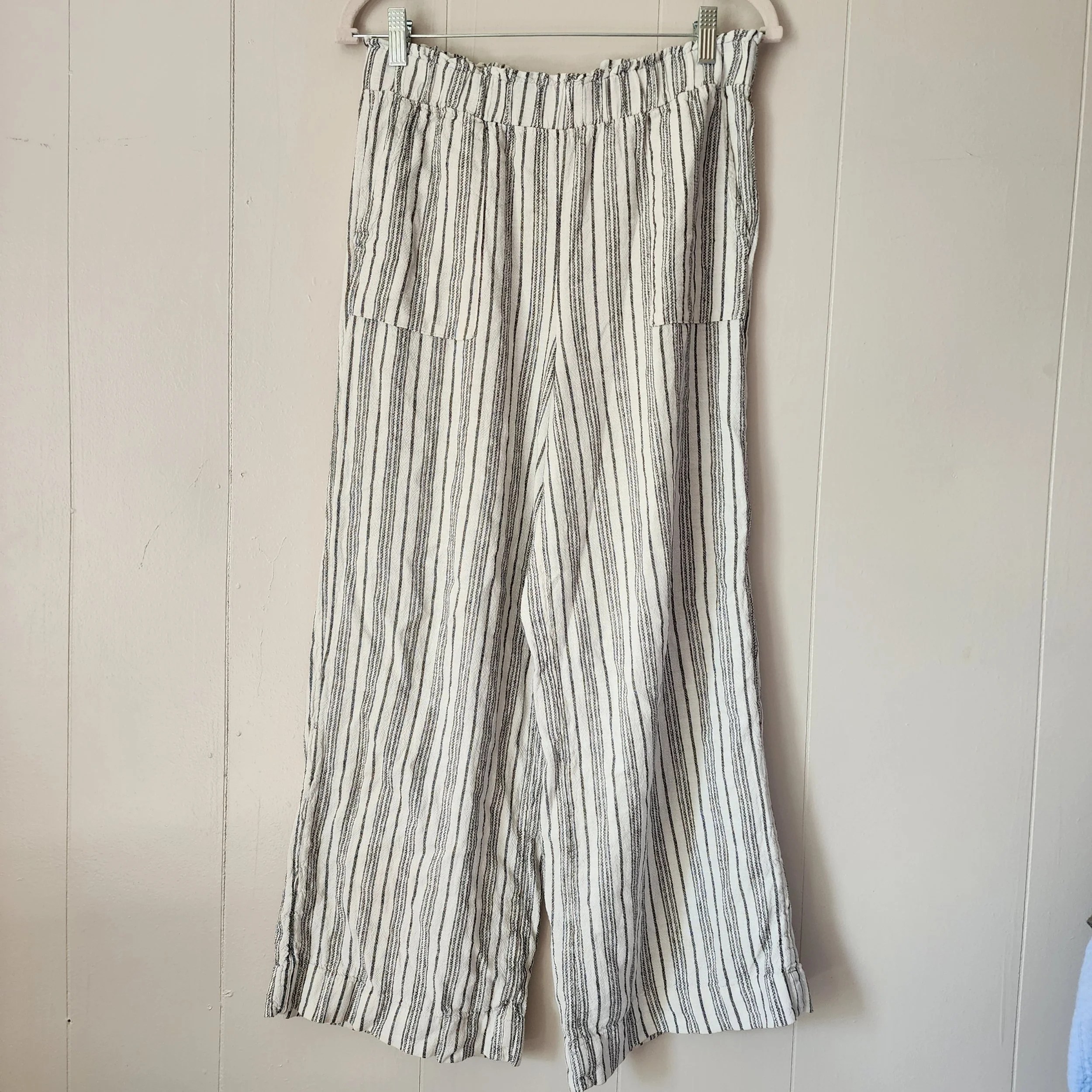 CottageCore, vintage stores, vintage clothing store, vintage clothing brands, CottageCore wardrobe, cottage core, whimsical clothing brands, CottageCore brands