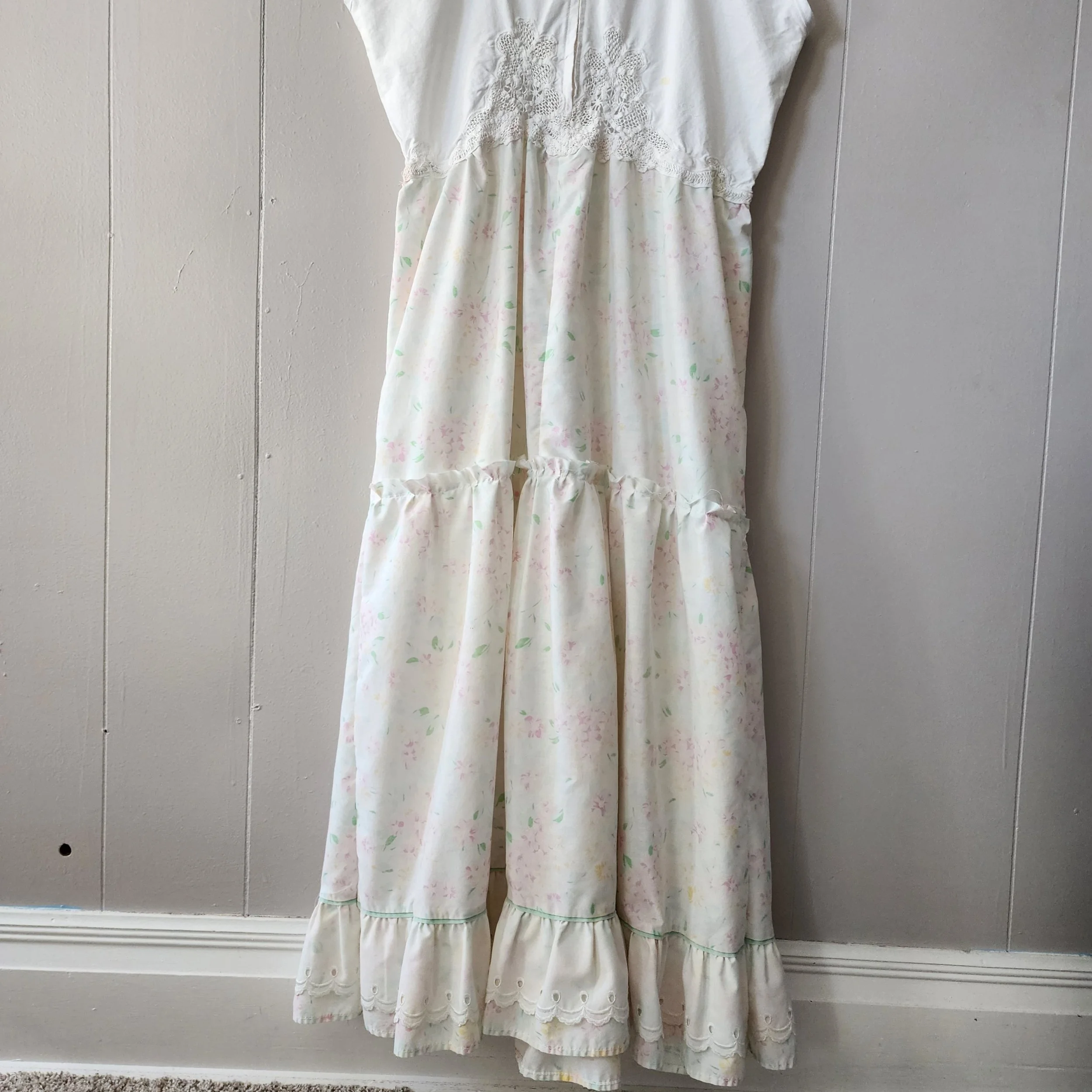 Handmade Vintage Textile Dress Easter Spring 1970s Pillowcase & 1980s Crochet XL - Hello Gorgeous Threads