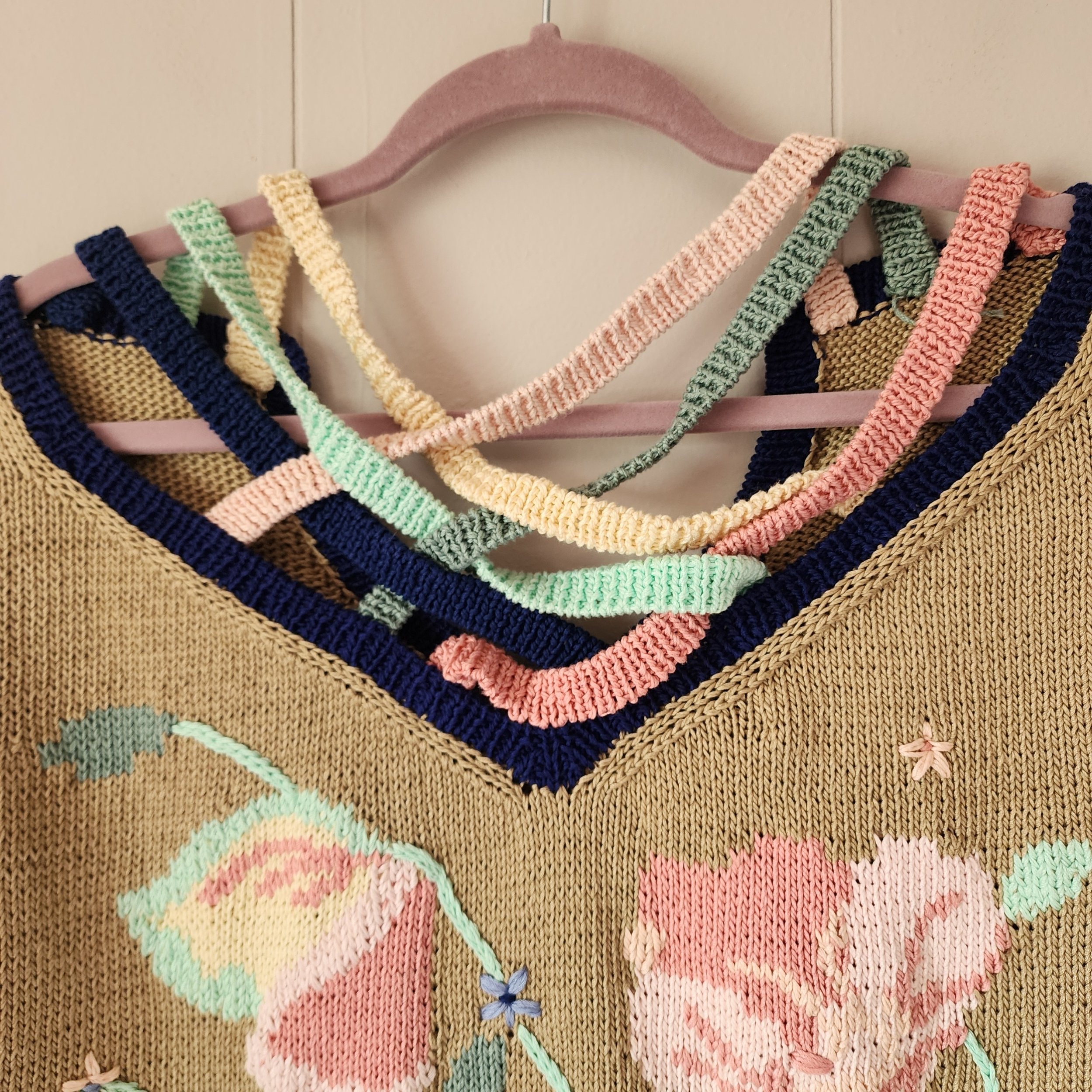 Berek Marta D Hand Knit Sweater 1992 - Hello Gorgeous Threads