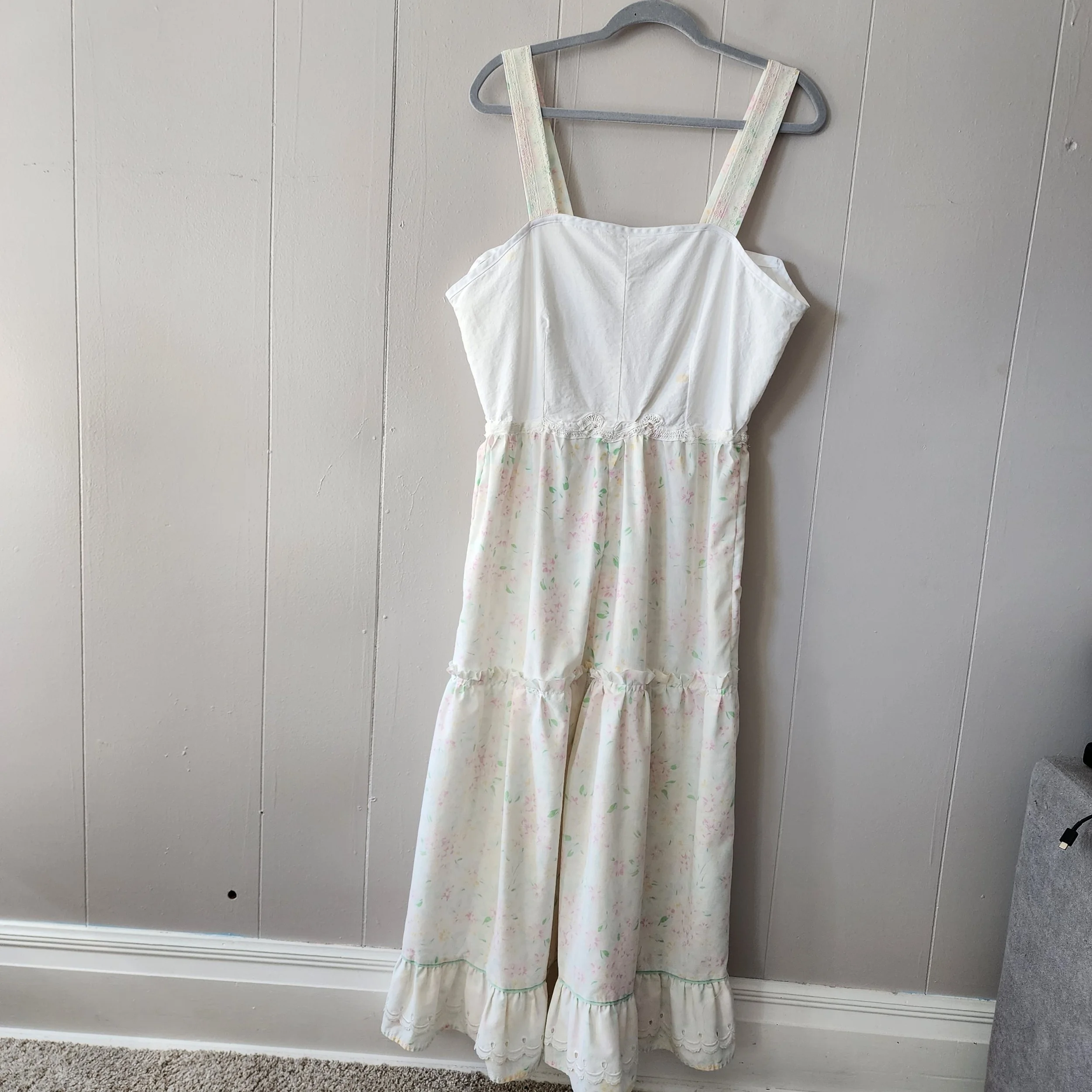 Handmade Vintage Textile Dress Easter Spring 1970s Pillowcase & 1980s Crochet XL - Hello Gorgeous Threads