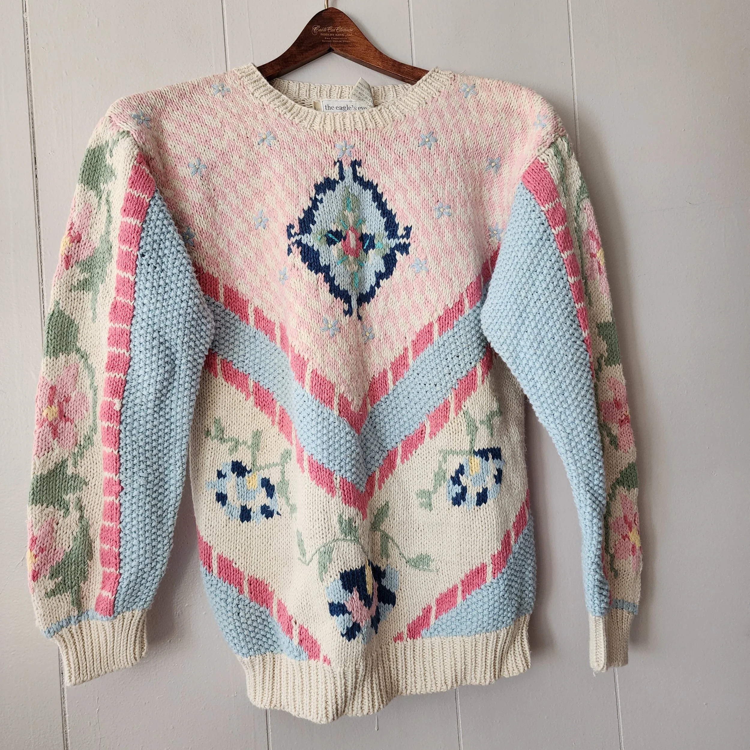 Eagle’s Eye Floral Chevron Knit, c. 1980s - Hello Gorgeous Threads