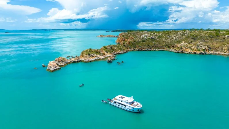 DAY 2: Buccaneer Archipelago, Dugong Bay, Talbot Bay