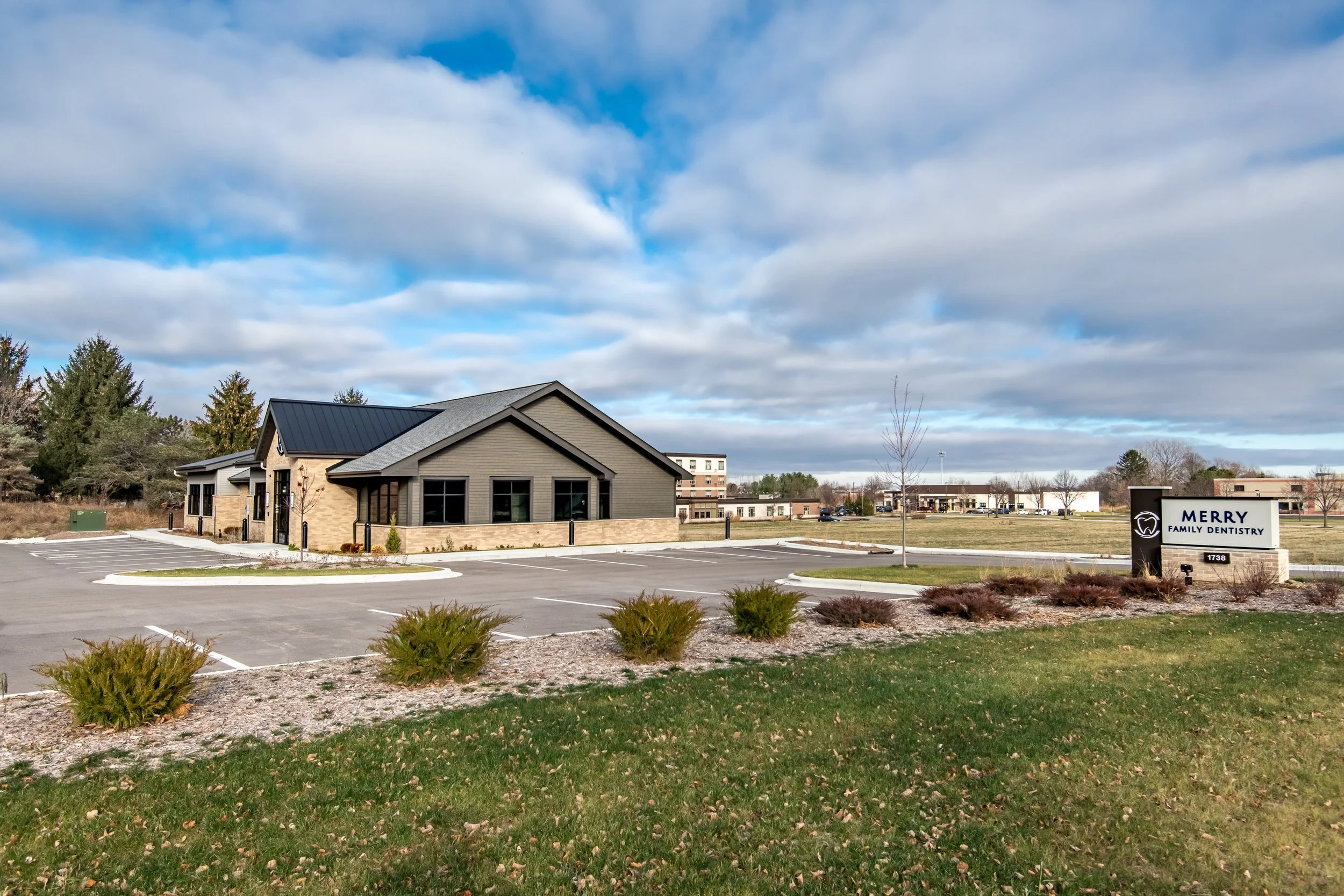 exterior picture of Merry Family Dentistry with landscaping