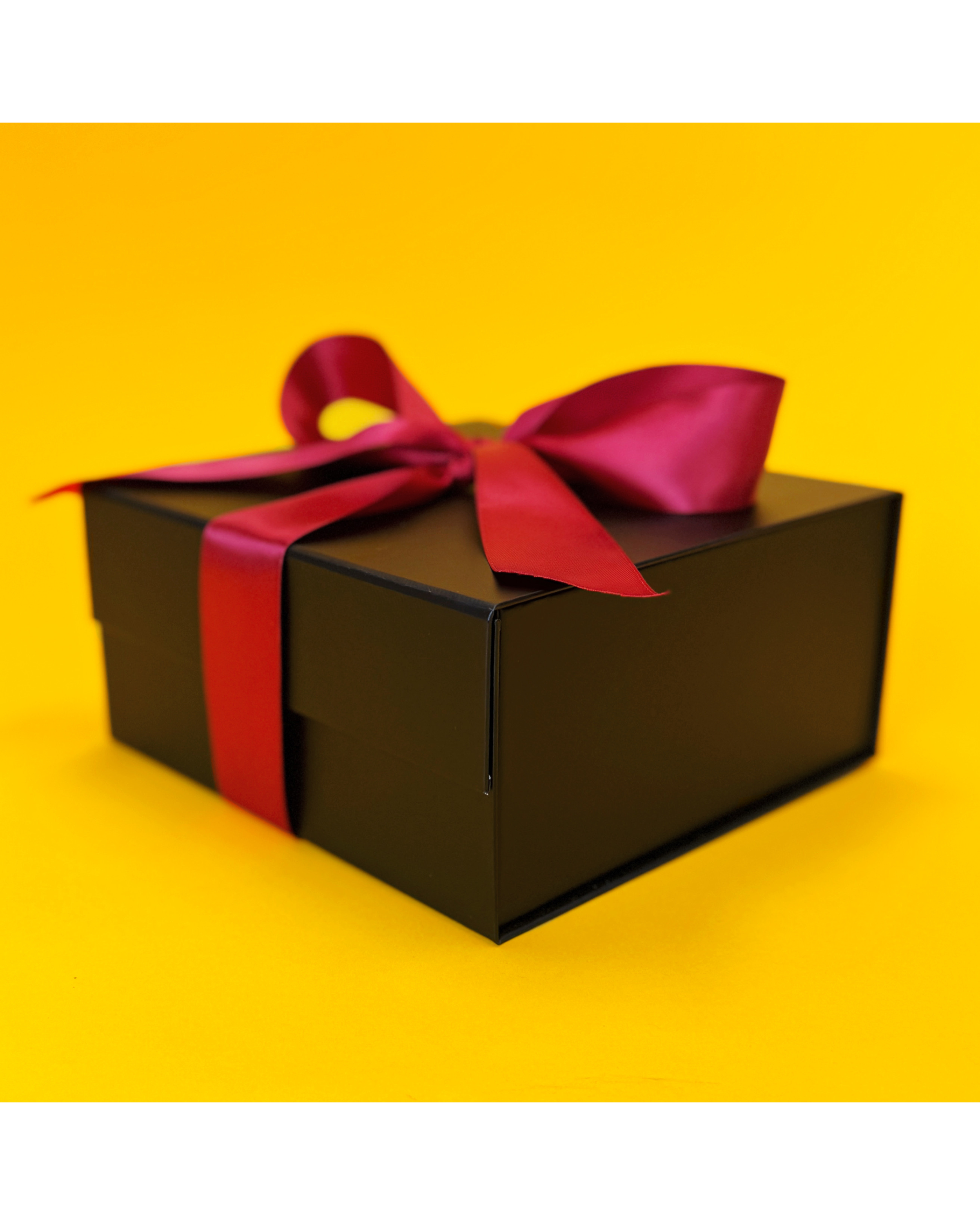 Sleek and presentable gift box packaging, featuring a luxurious magnetic flap gift box and a perfectly tied bow