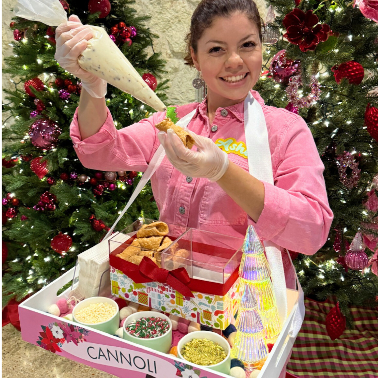 Roaming Cannoli at an Austin holiday event