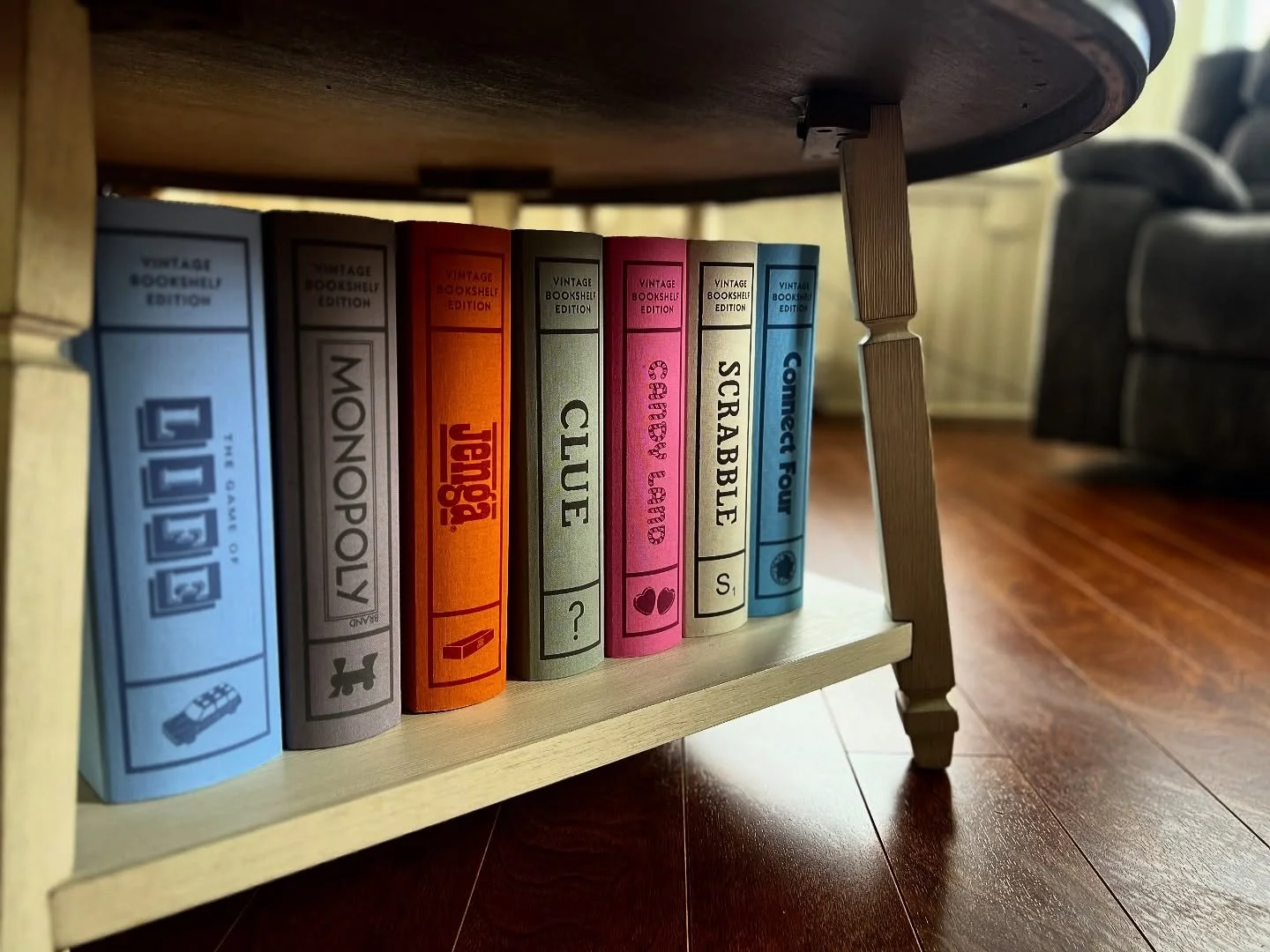 Game nights in the sunroom, are the best ways to build those memories with loved ones! So book your vacation with us to start making those experiences that will last a lifetime! 🌞