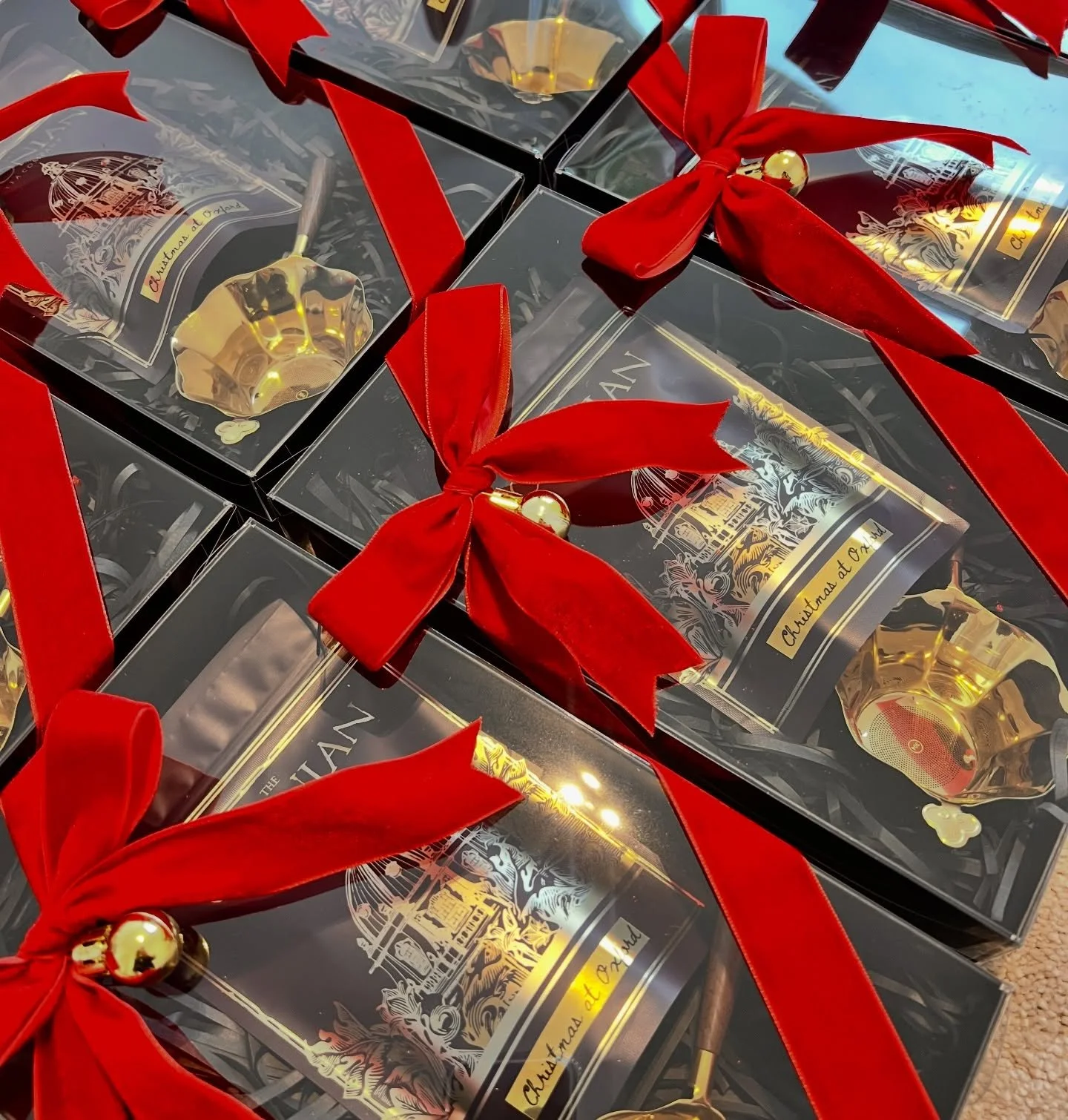 The perfect Christmas gift for tea lovers! ✨🫖 get someone special our limited edition gift box before they run out! 🎄❤️
.
.
.
.
.
#InstaGood #PhotoOfTheDay #Love #Beautiful #Happy #Style #Travel #Nature #TeaTime #LooseLeafTea #TeaLovers #OxfordStyl