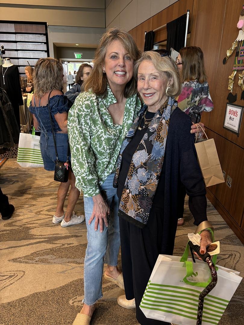Laurie & Friend