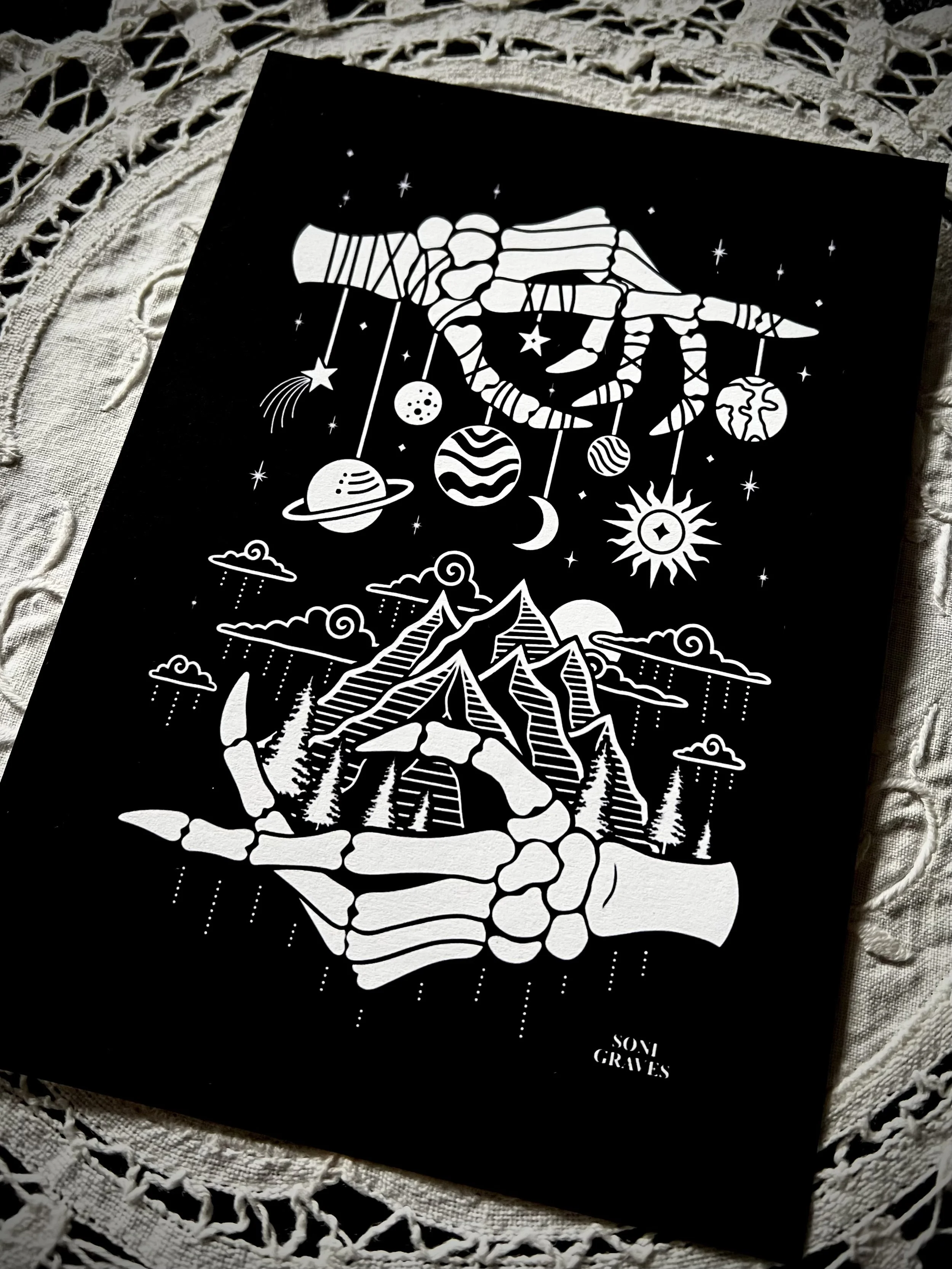 5x7 Universe Hands 4.jpg