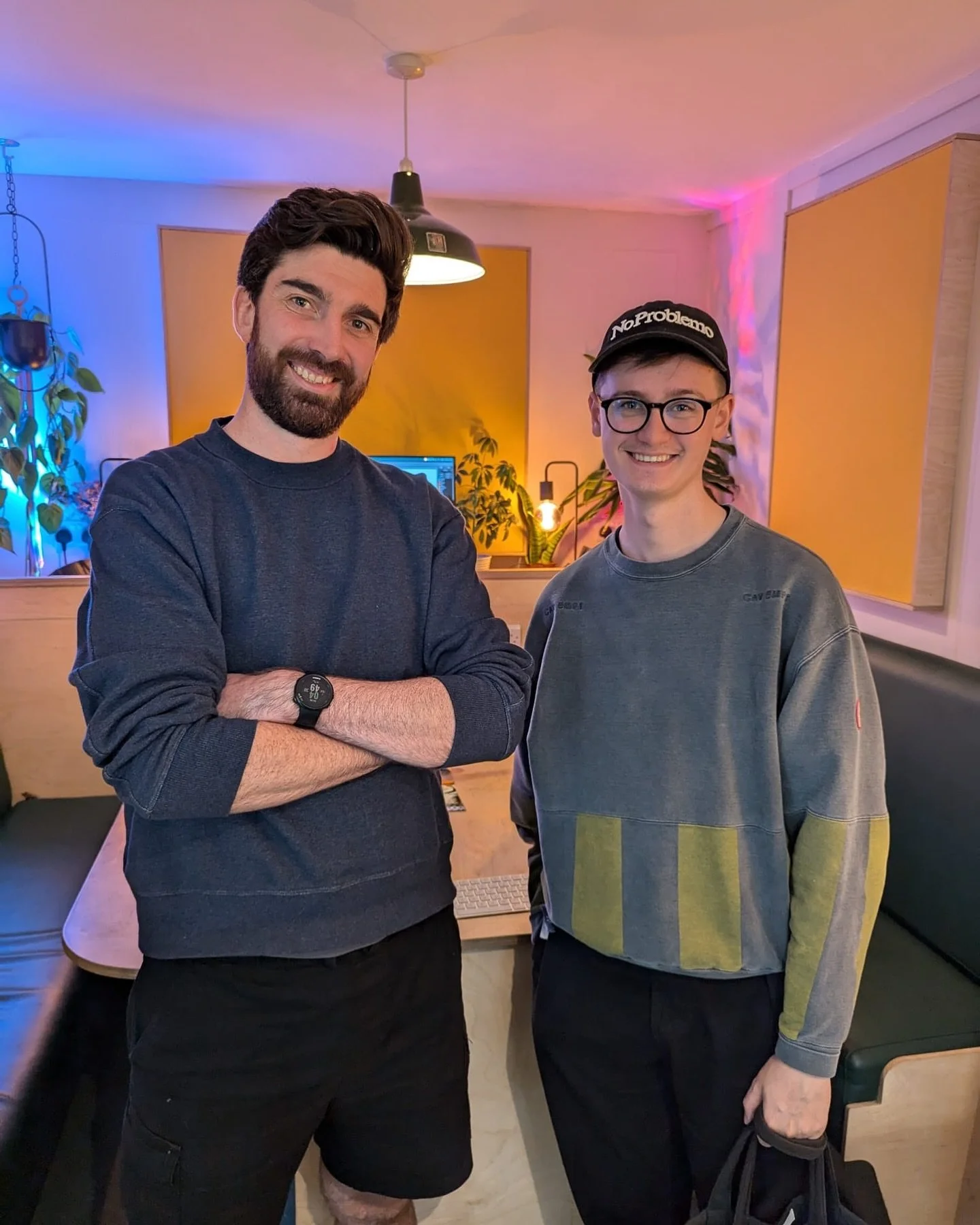 Episode 2 - @turning_heads_pod featuring @reger.wav 

In this episode, Fiachra chats to Robbie McCammon (aka Reger) about sound design, the genius of The Gorillaz, Anthony Bourdain and Blade Runner.

Available on all streaming platforms! 🎧
