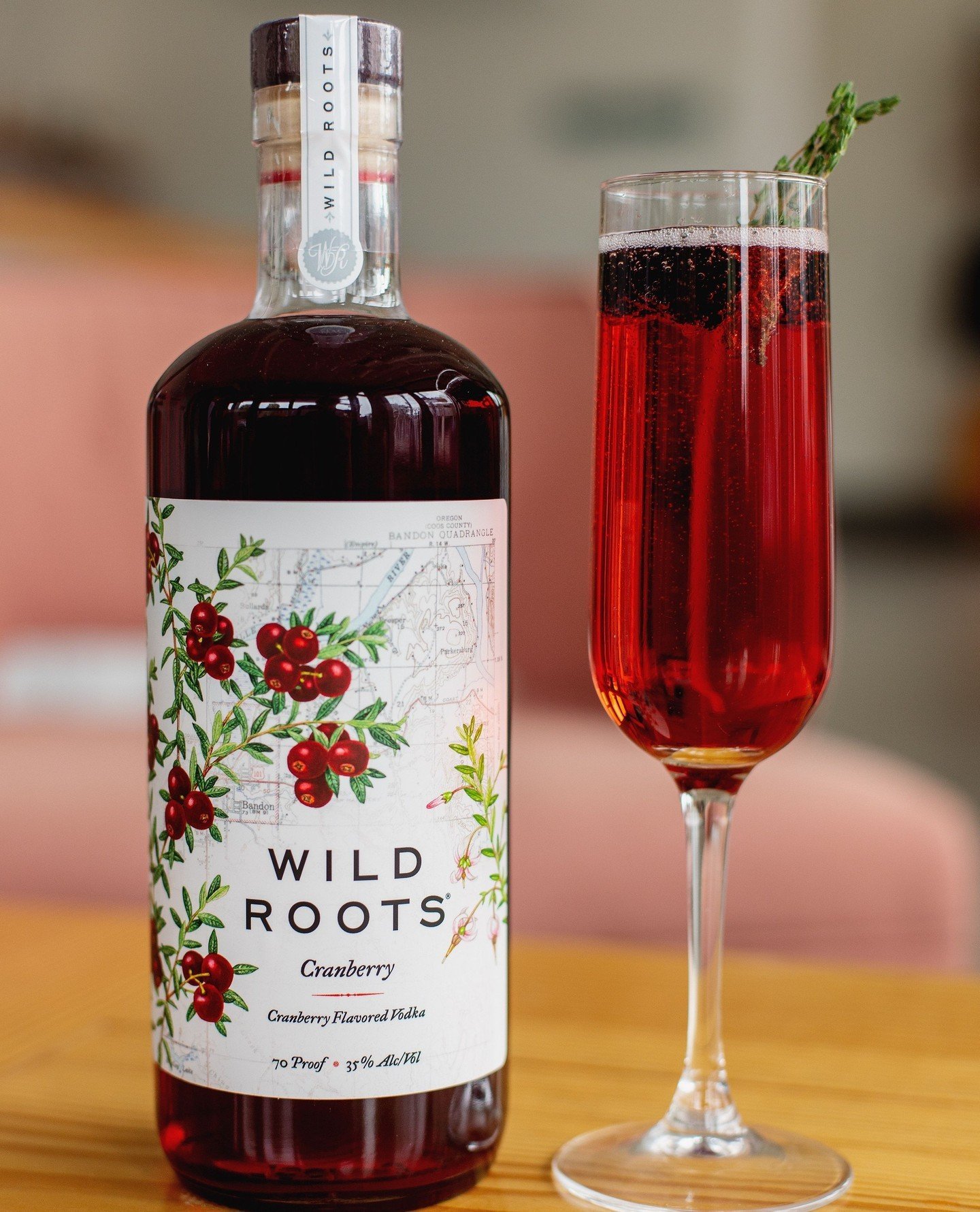 Whether you're hosting or toasting, our Cranberry Vodka brings the perfect touch of tart and seasonal flavor. 🦃⁠
⁠
1.5 oz. Wild Roots Cranberry Vodka⁠
Top with champagne⁠
⁠
Garnish with berries and fresh thyme.