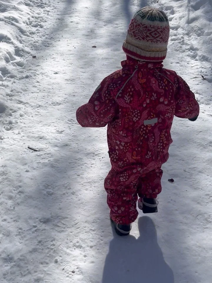 ❄️💧💛 March photo dump 

We crammed so much in this month, with two family visits, more outdoor time, private workshops, private lessons, commissions and trouble shooting that tricky green glaze. 
Looking forward to our next 101 class in April, and 