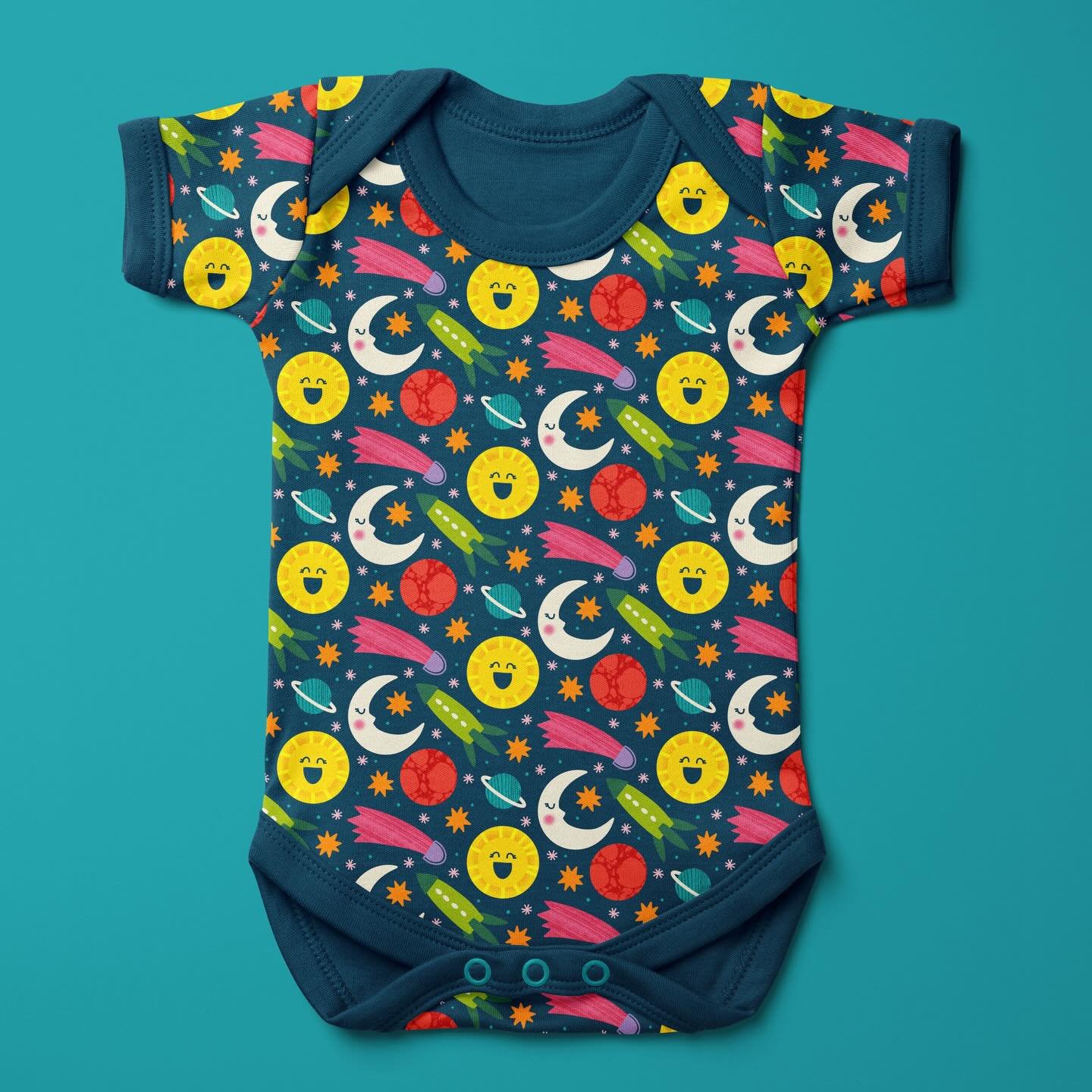 Day 1 &amp; 2: Twinkle
#thepatternchallengebymel #patternchallengebymelwinter26
#surfacepatterndesign #surfacepattern #kidspattern 
@melanie.johnsson