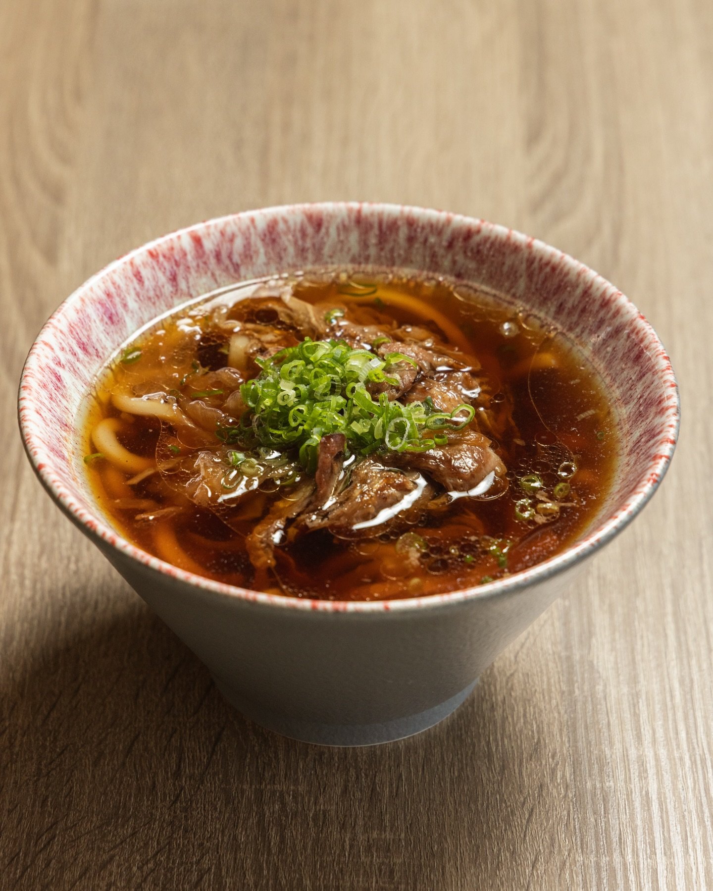 Washu Beef Udon 🍜
Savory broth, tender washu beef, and chewy udon noodles&mdash;simple, warming, and always satisfying.

#DomodomoHawaii #WashuBeefUdon #UdonLovers #HonoluluEats #HawaiiEats
