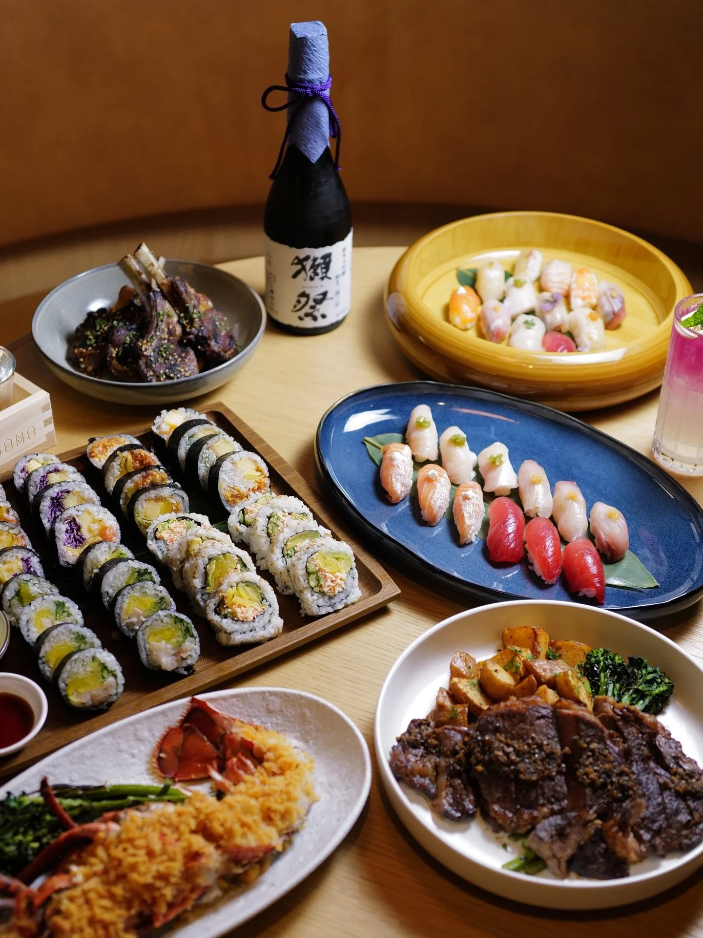 Treat the Queen of the family to a feast as exceptional as she is. Our special Mother&rsquo;s Day lineup brings together premium ingredients and the signature DOMODOMO touch.

Featured Plates:
✨ The Lobster: Decadent Thermidor with a zesty yuzu twist