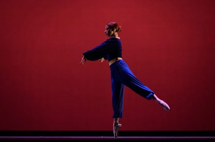 Solo dancer in blue
